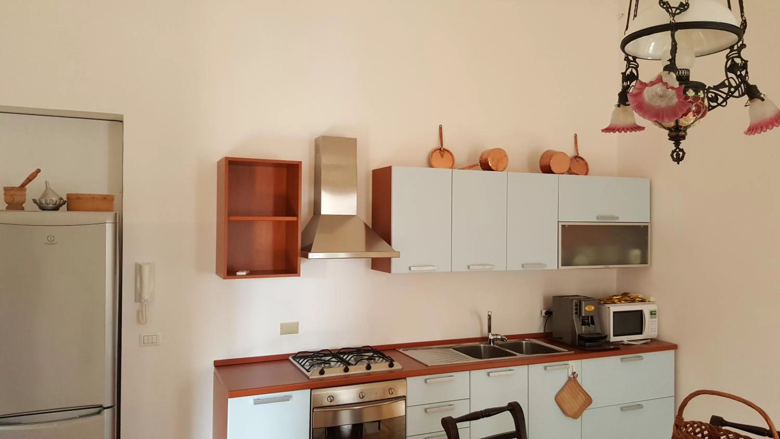 Communal kitchen in Il Cortile del Marchese Beccadelli