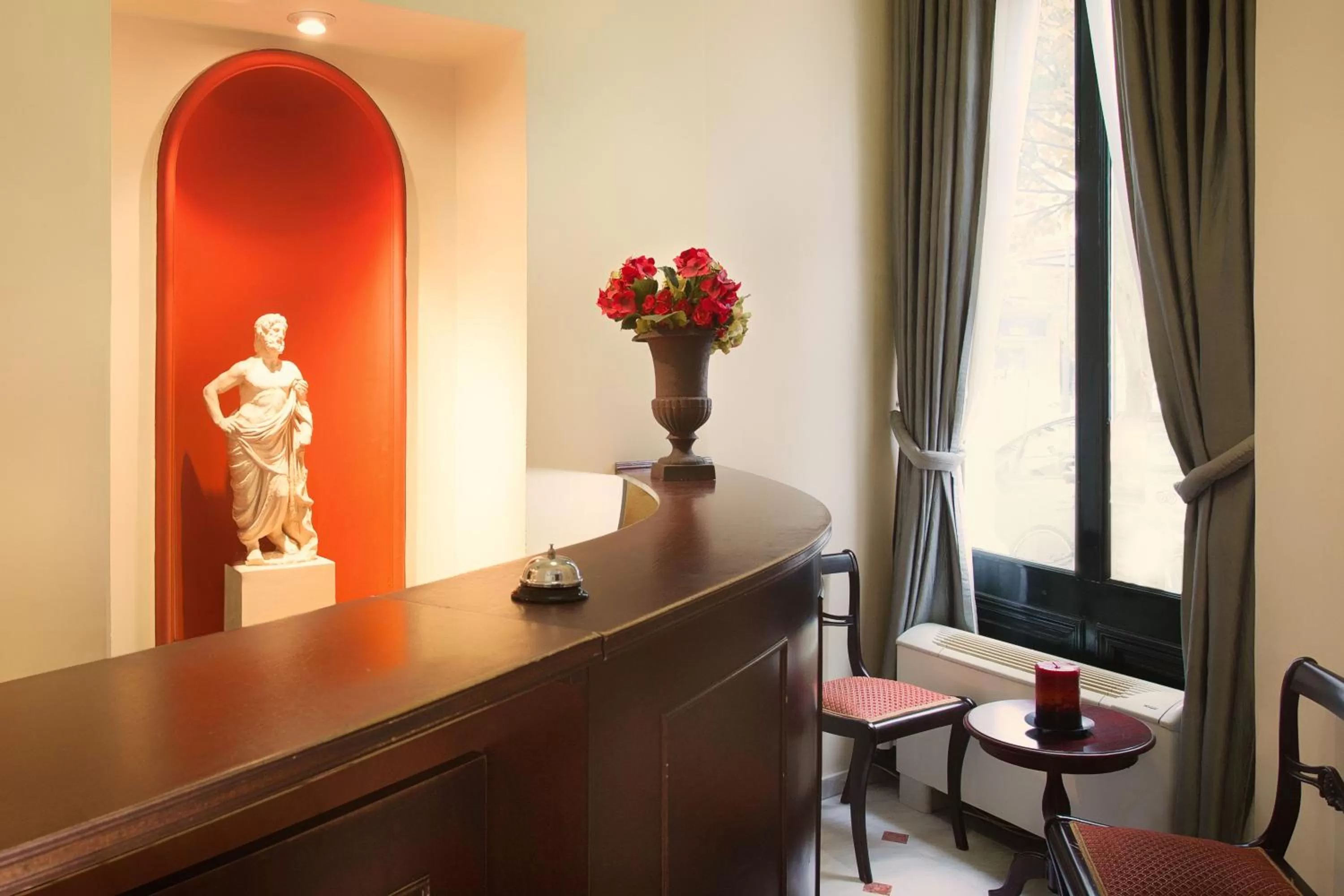 Decorative detail in Arni Hotel Domotel