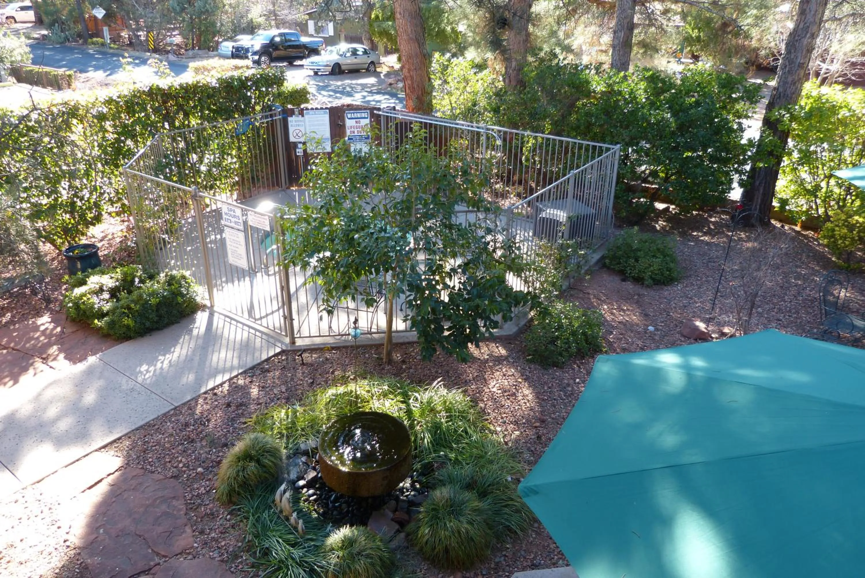 Inner courtyard view in Baby Quail Inn