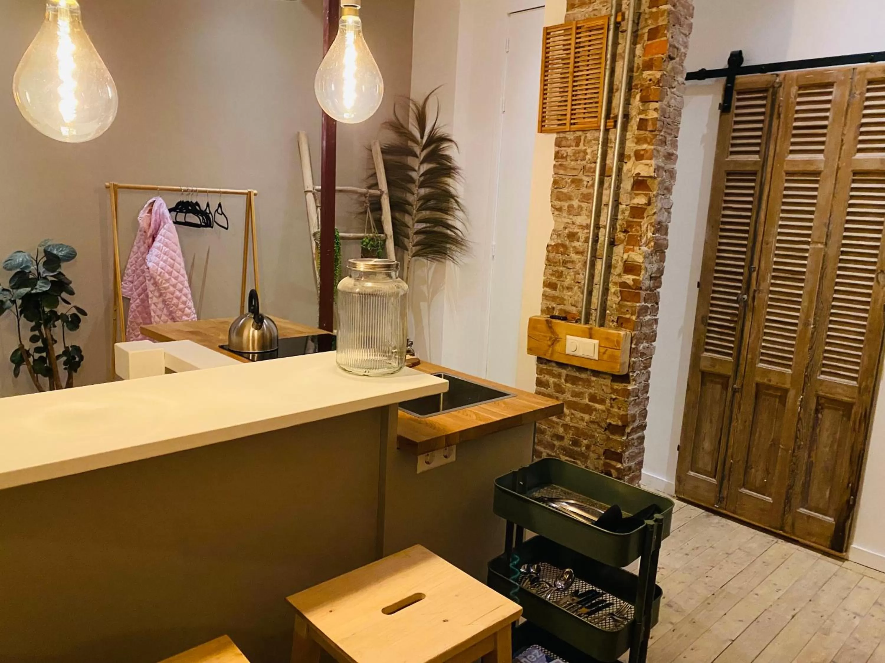 Coffee/tea facilities in Tiny Beachhouse