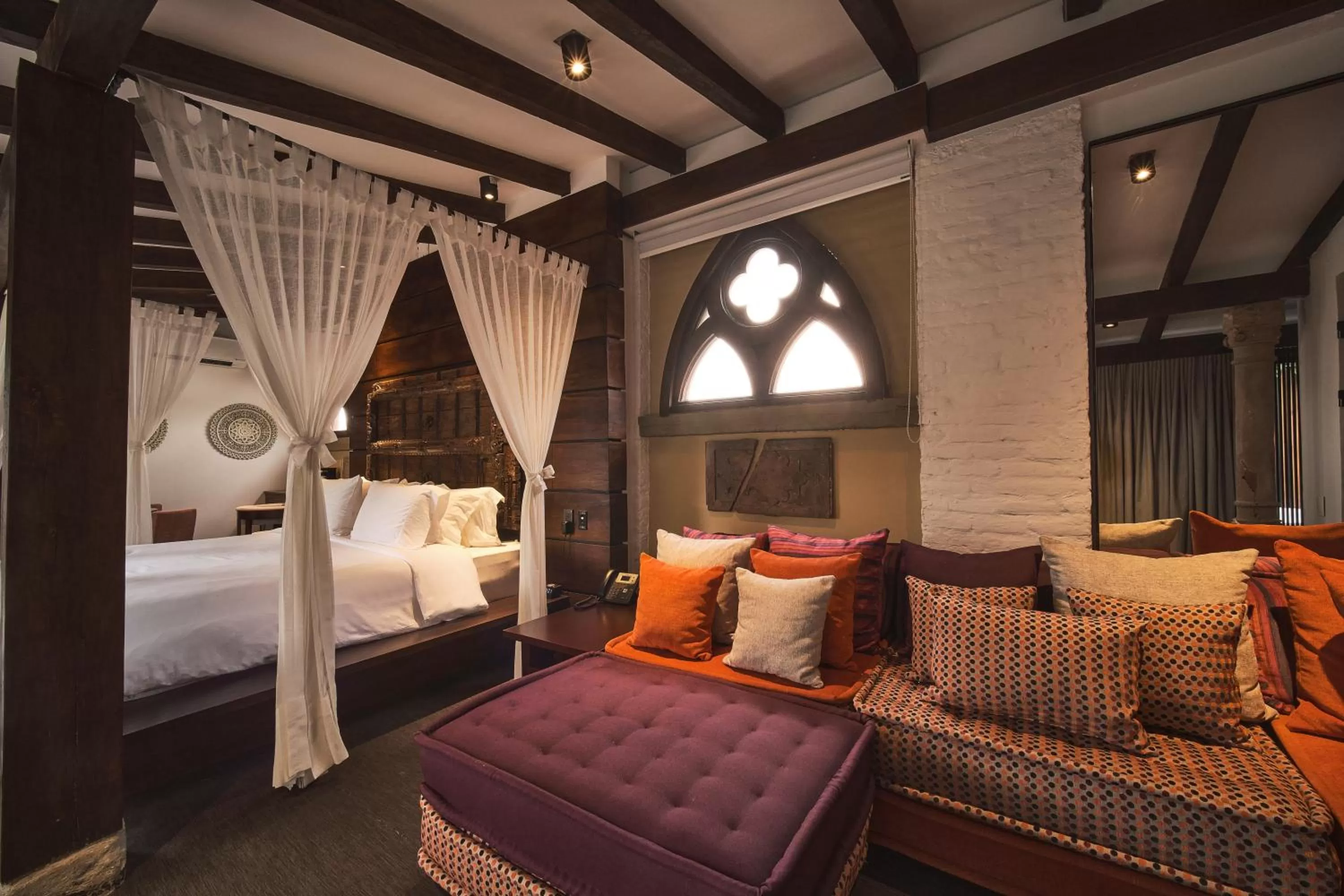 Suite with Terrace in Alko Hotel Casa Nispero