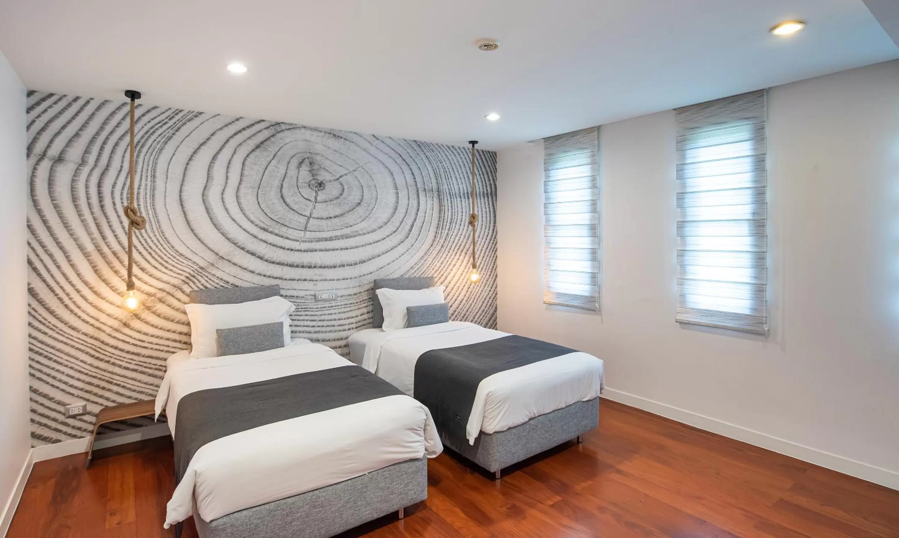 Bedroom, Bed in Benviar Tonson Residence