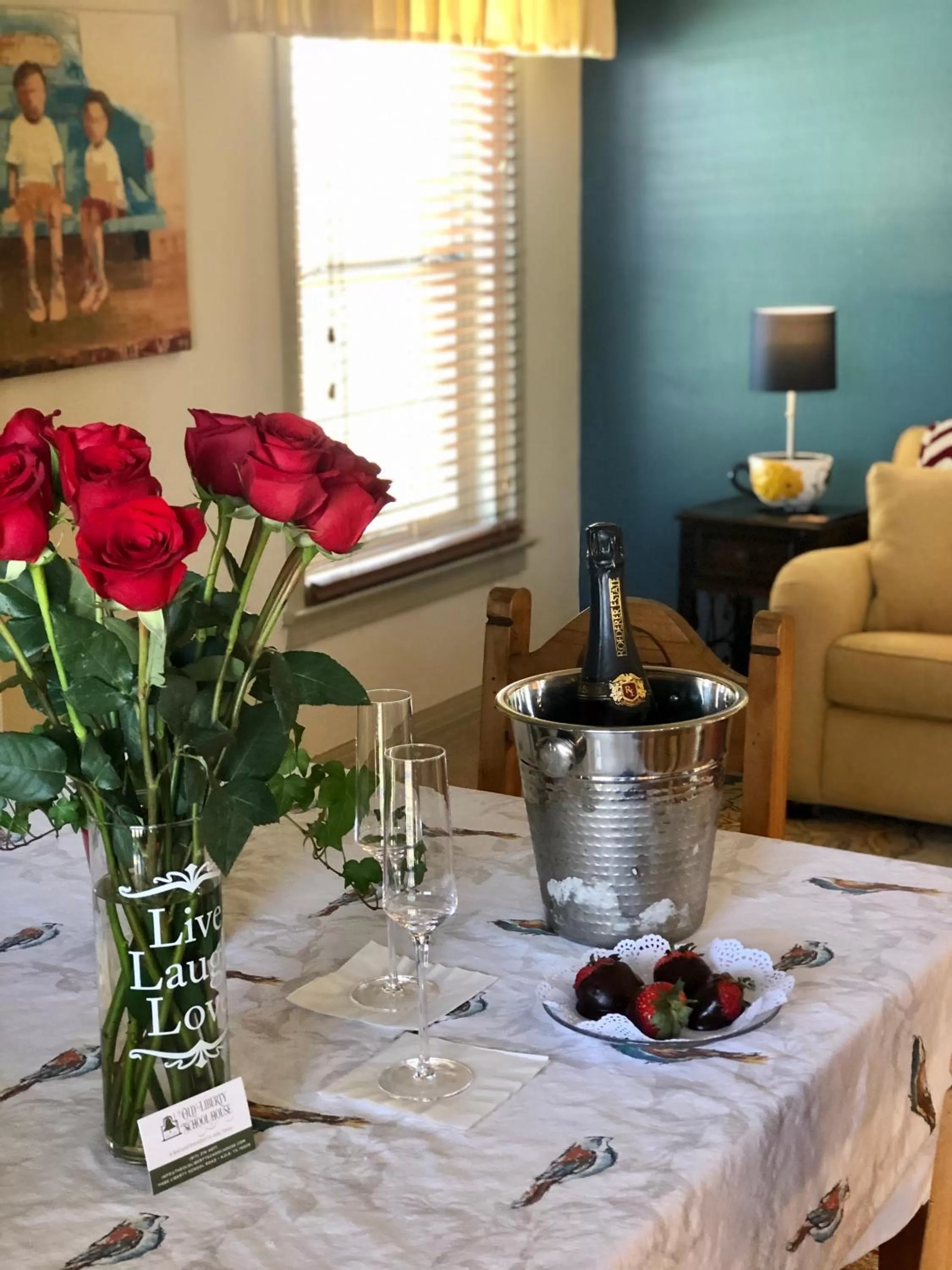 Food and drinks in The Old Liberty Schoolhouse