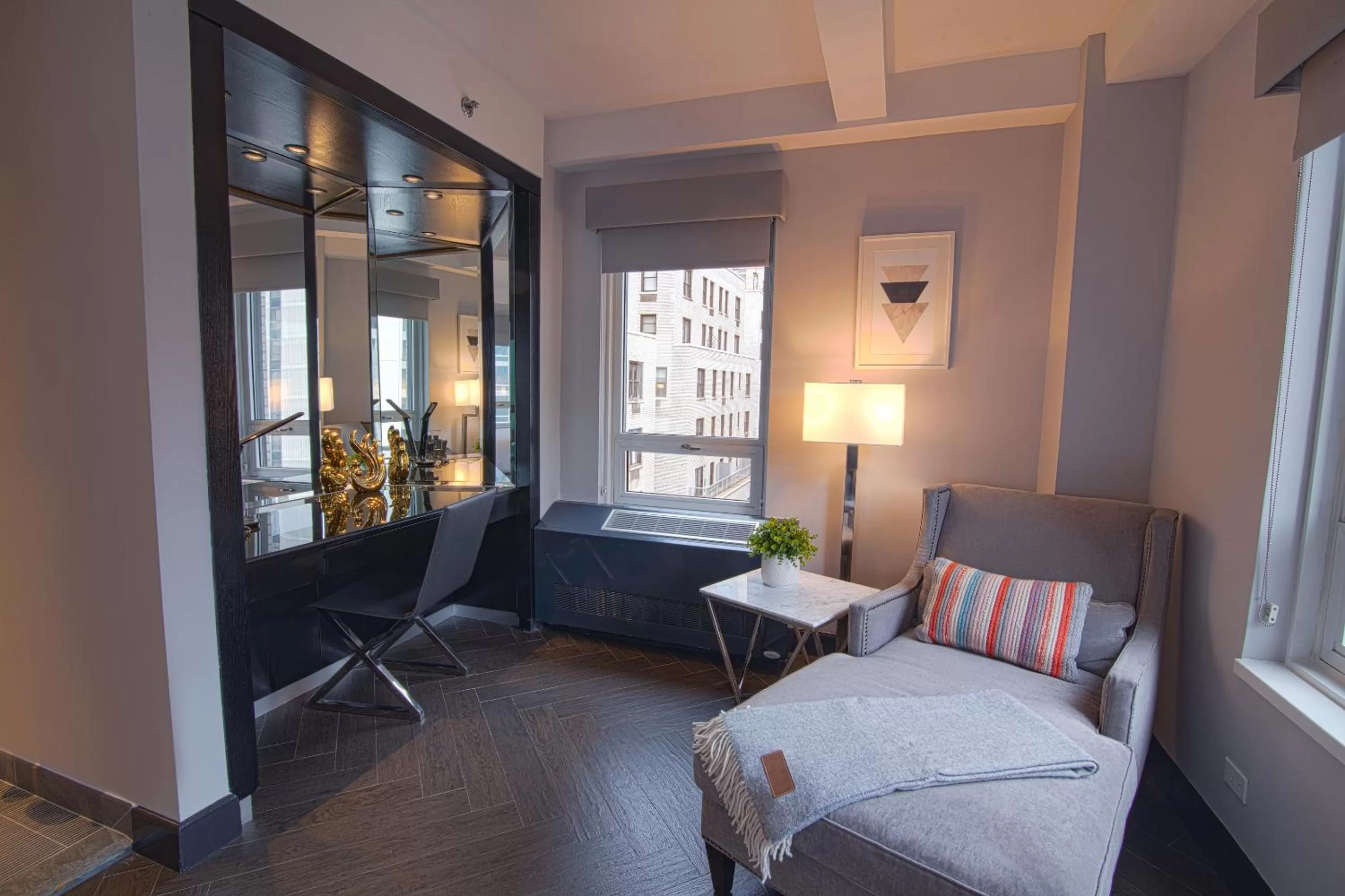 Decorative detail, Bed in Hotel Edison Times Square