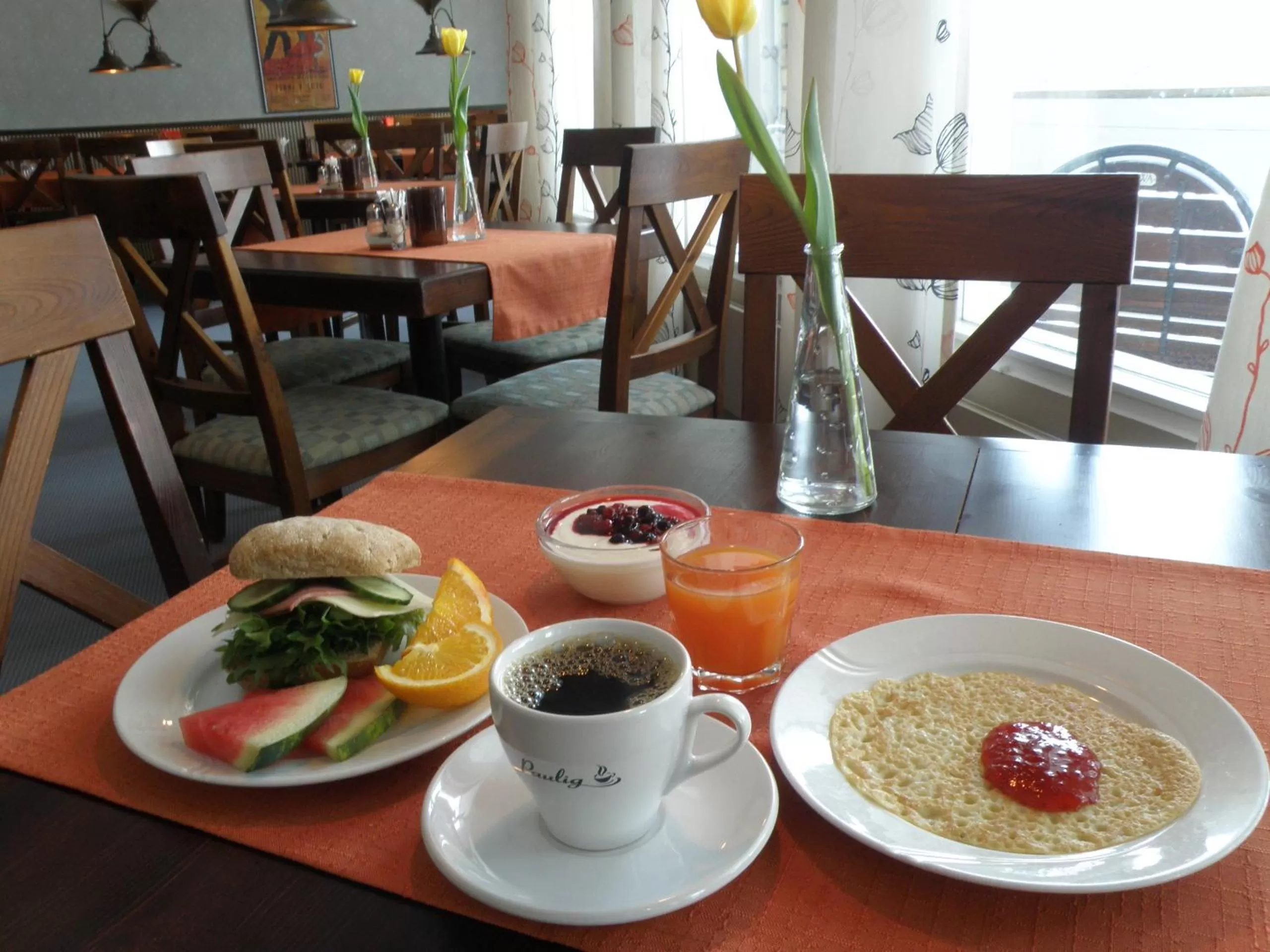 Buffet breakfast in Finlandia Hotel Airport Oulu