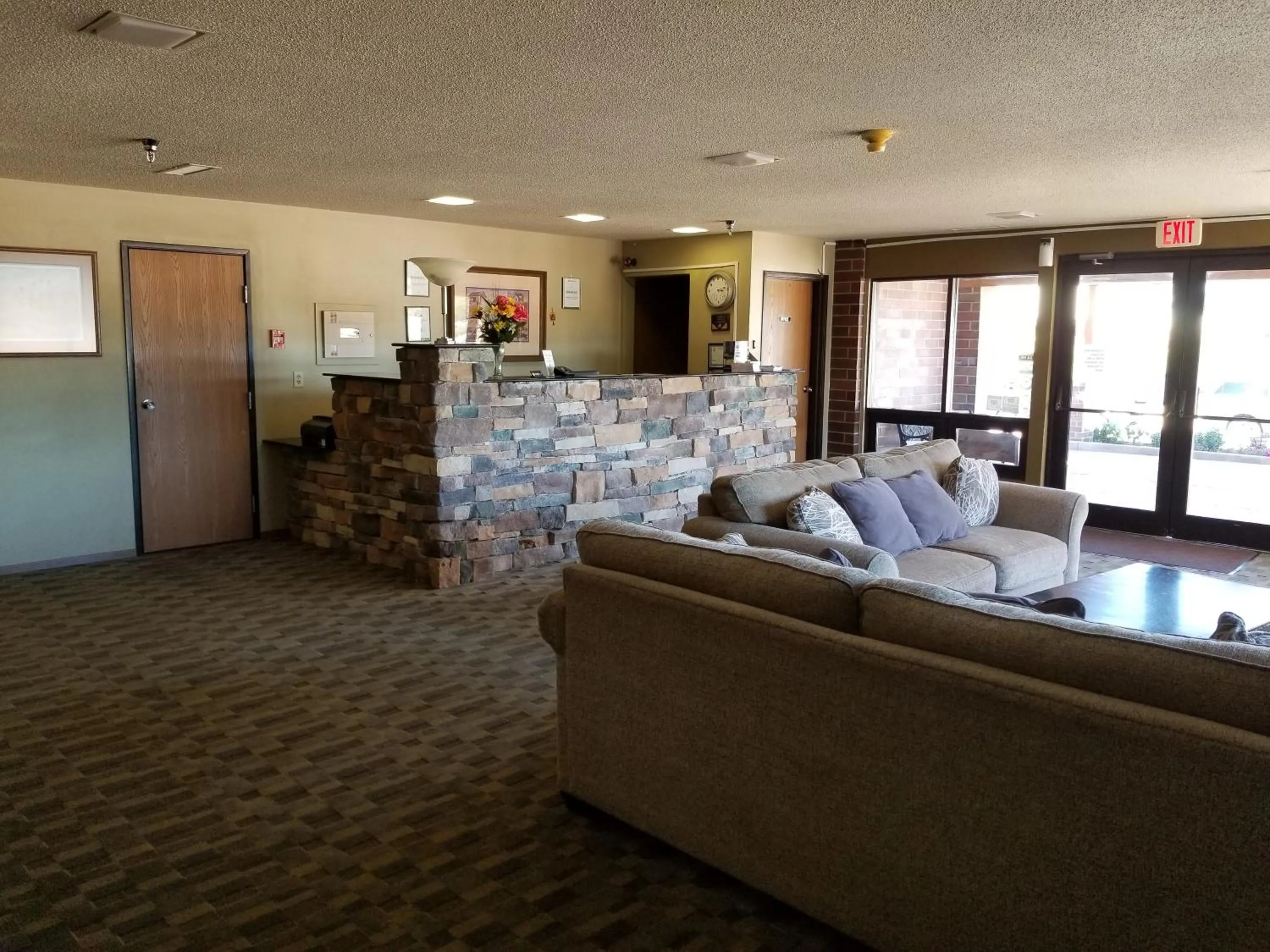 Lobby or reception in Prairie Inn