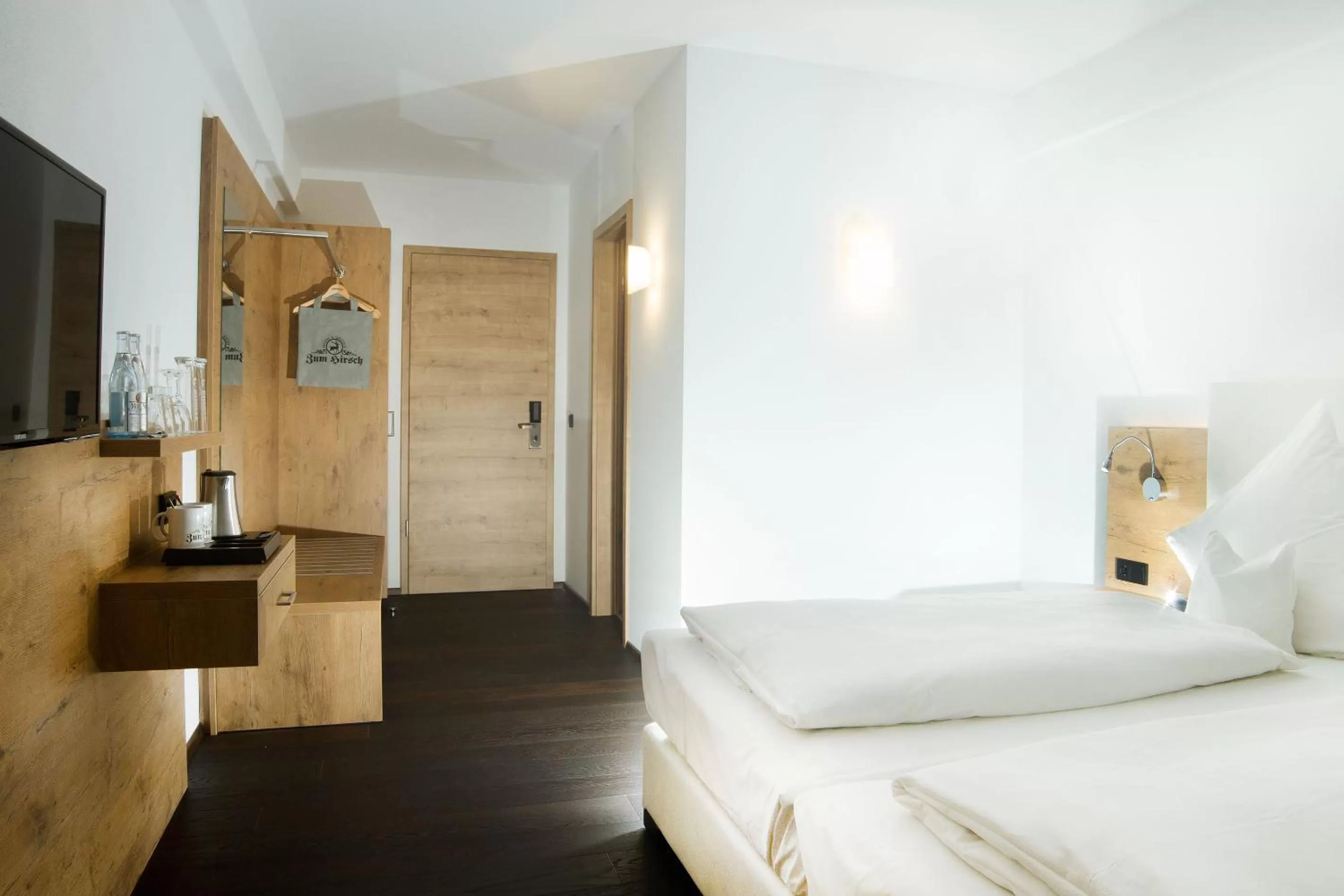 Photo of the whole room, Bed in Hotel zum Hirsch