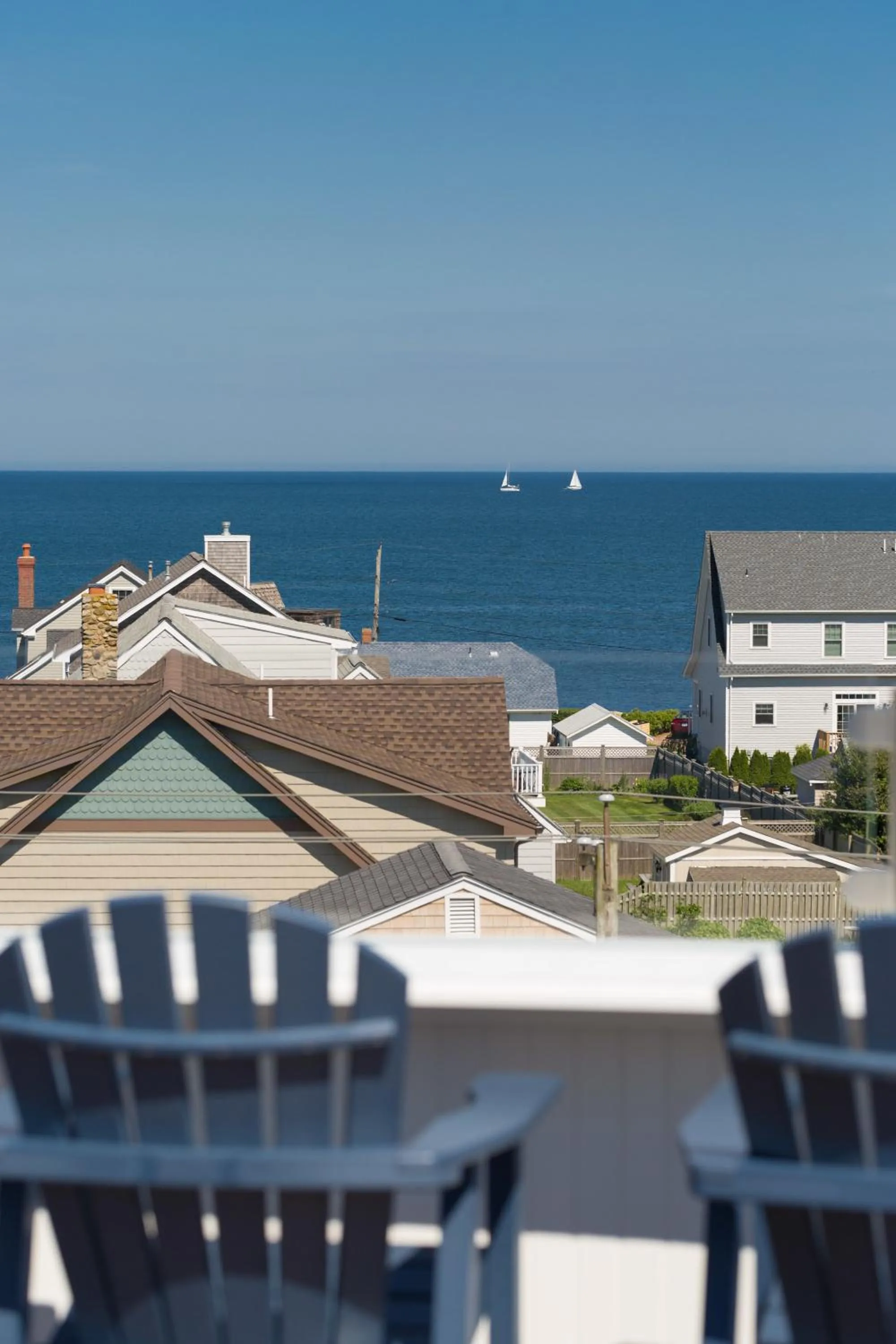 Neighbourhood in The Break Hotel