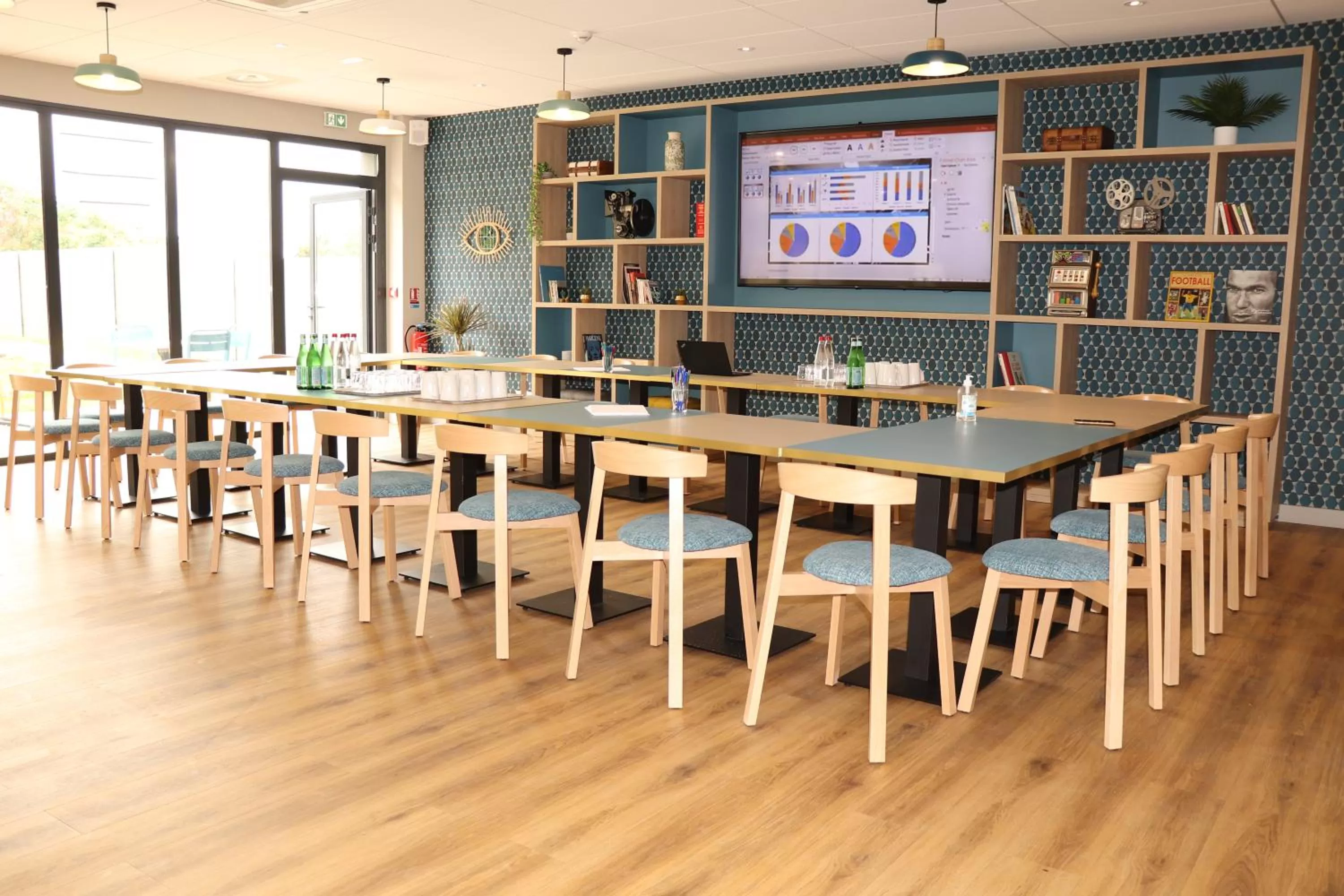 Business facilities in Kyriad Bordeaux Nord Sainte Eulalie