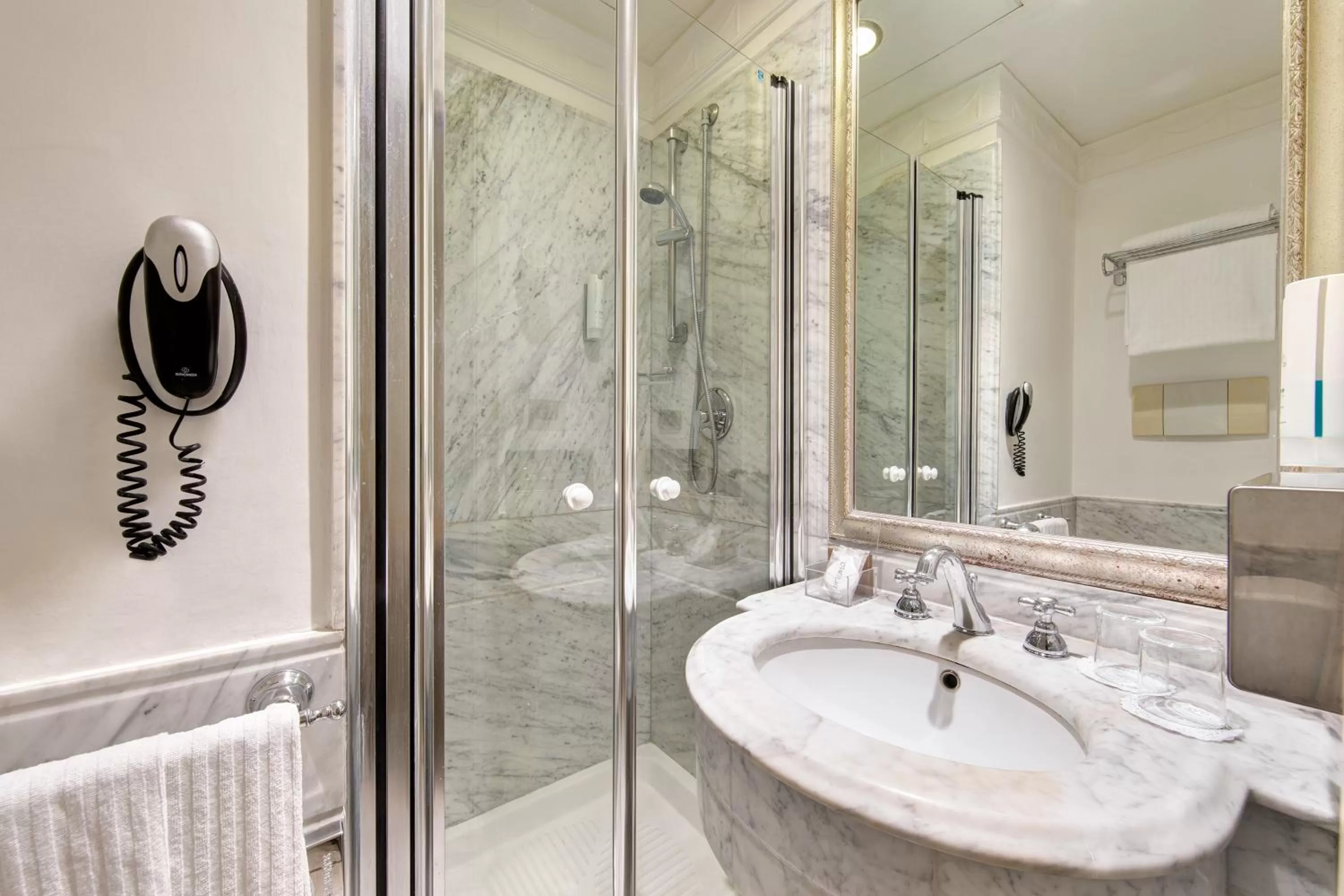 Bathroom in BB Hotels Smarthotel Bailey's