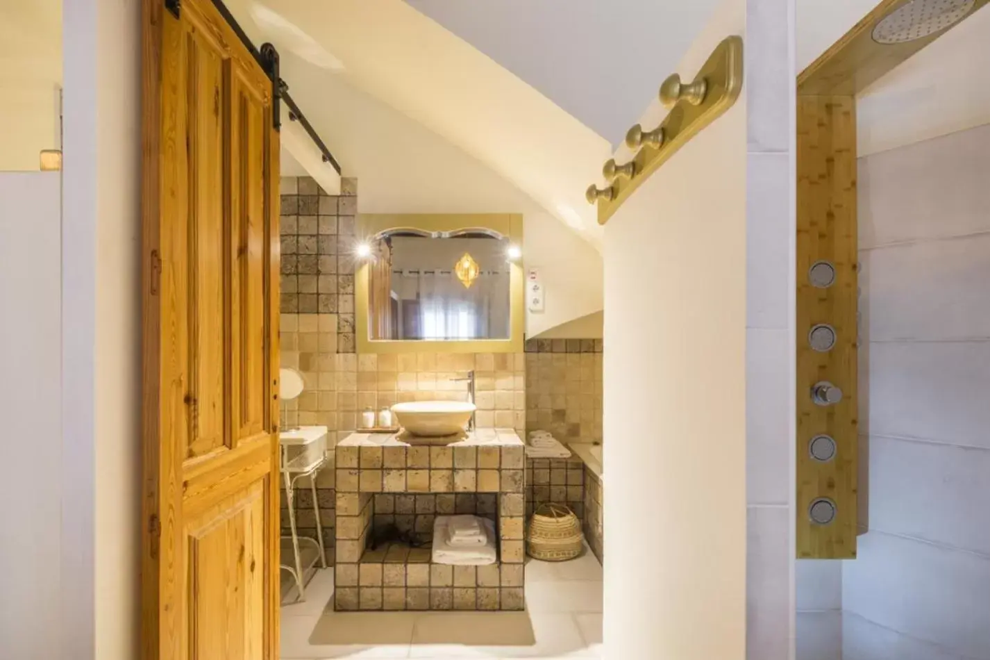 Deluxe Double Room in Casa Mistela Deluxe Double Room in Casa Mistela