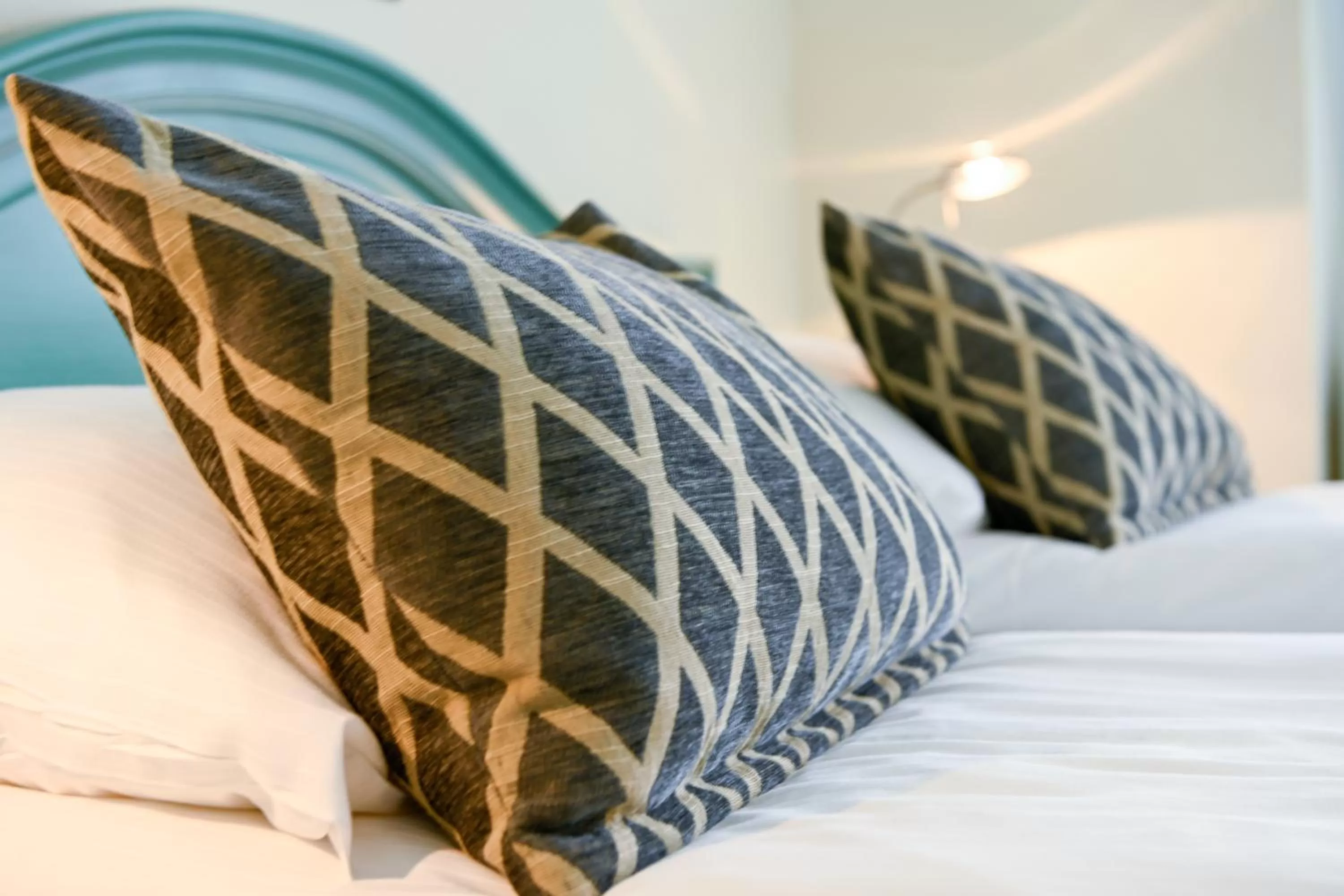 Bed in Lillesand Hotel Norge