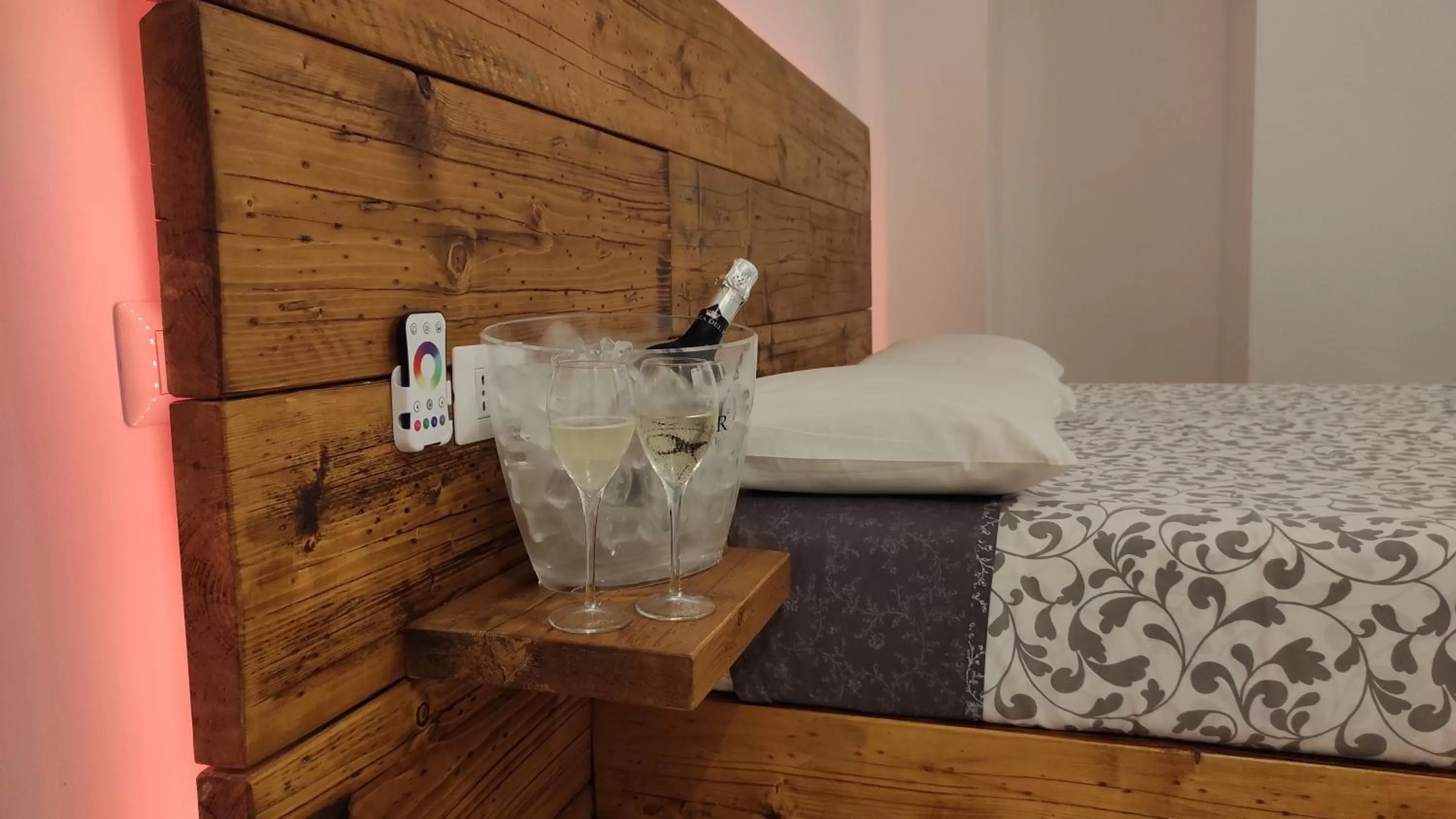 Bed in ''B&B Santa Rita Corato fitta camere''