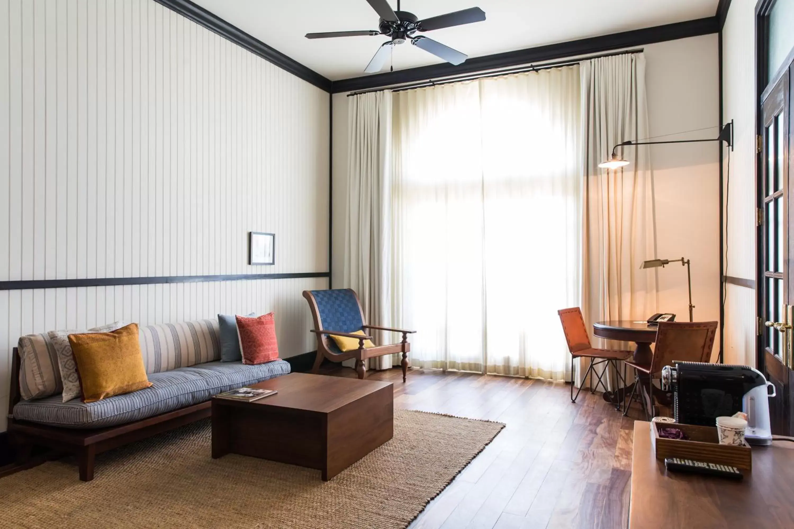 Suite in American Trade Hotel Suite in American Trade Hotel