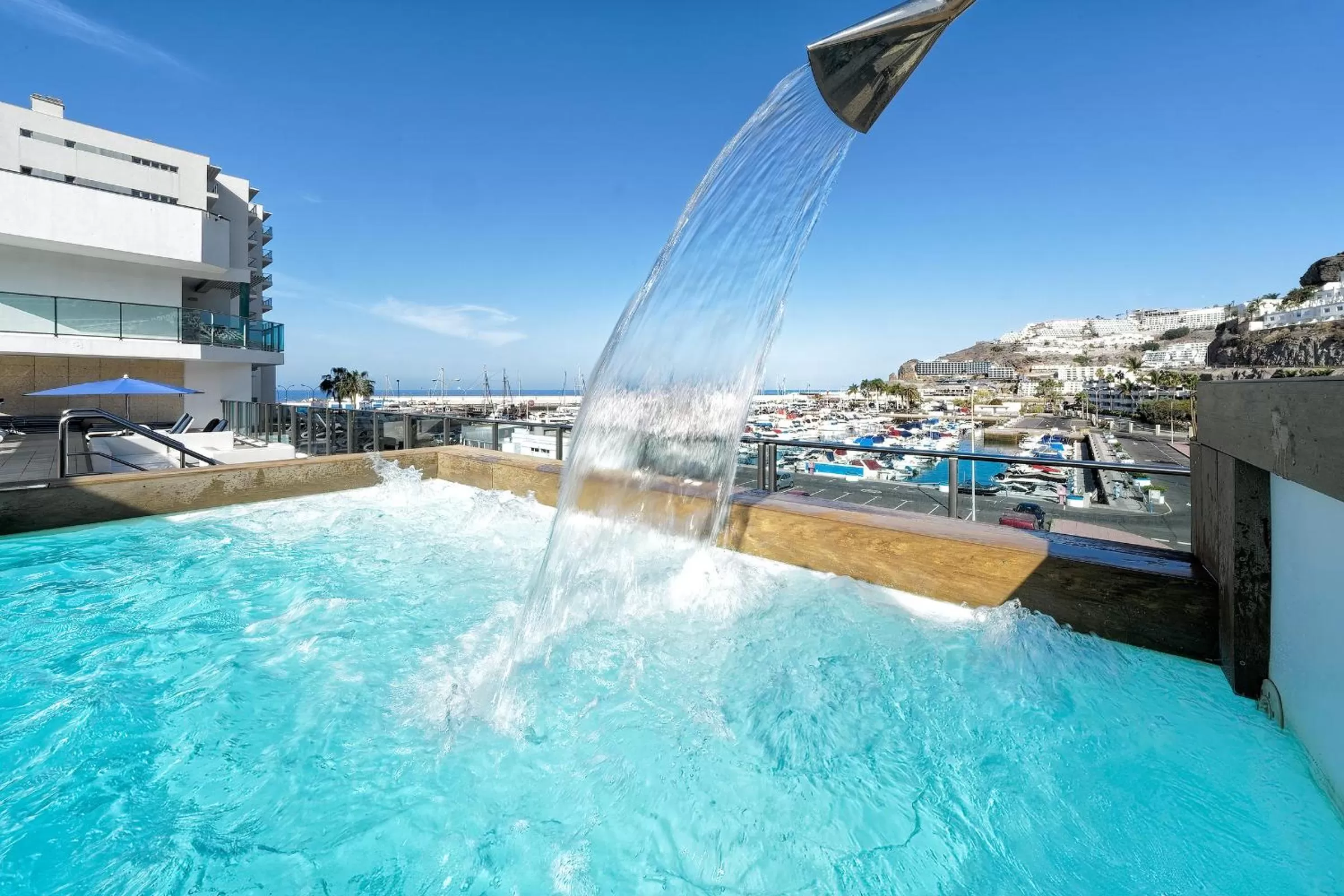 Hot Tub in Morasol Suites