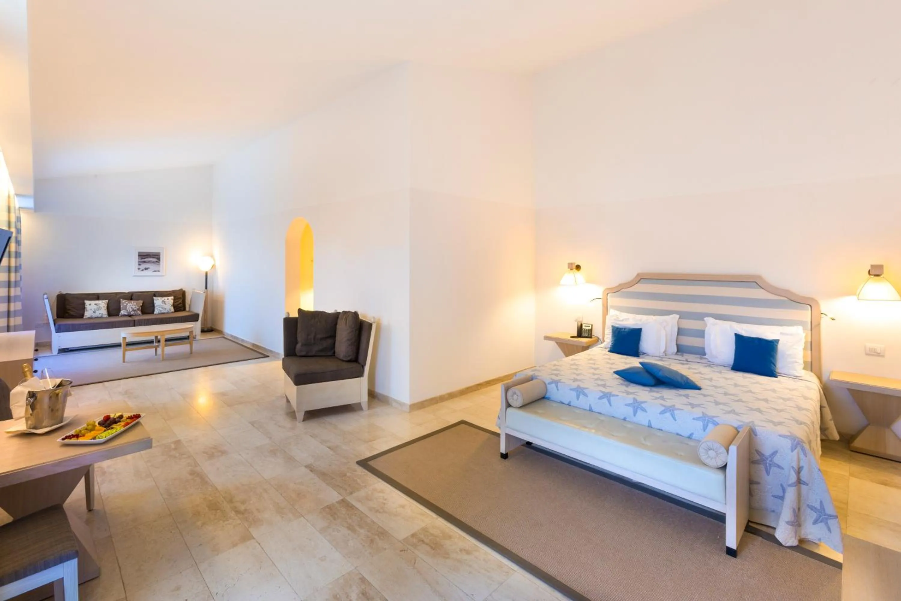Junior Suite in Grande Baia Resort & Spa