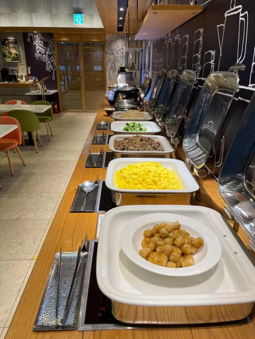 Restaurant/places to eat in ibis budget Ambassador Busan Haeundae