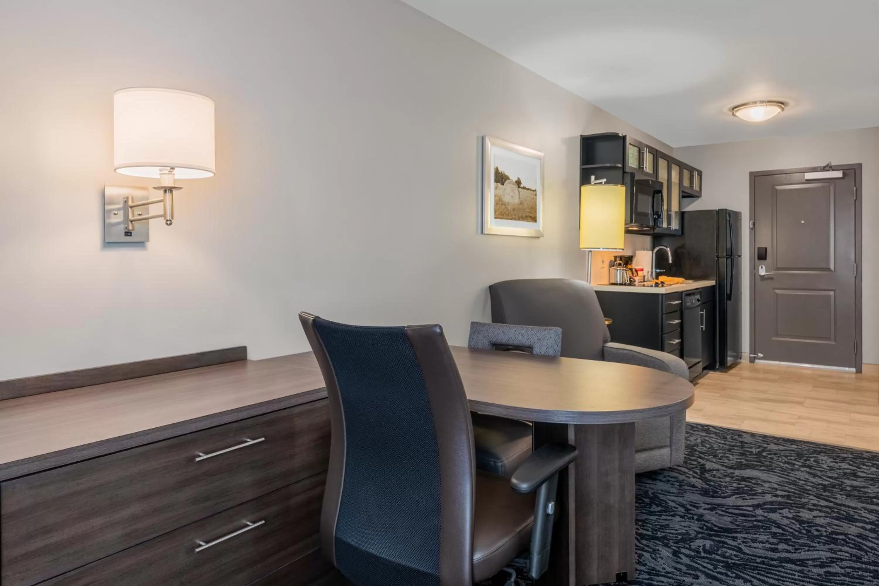 Photo of the whole room in Candlewood Suites Cookeville by IHG