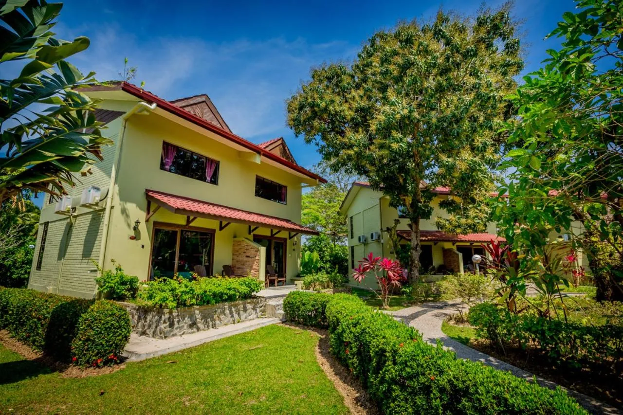 Facade/entrance in Beringgis Beach Resort & Spa