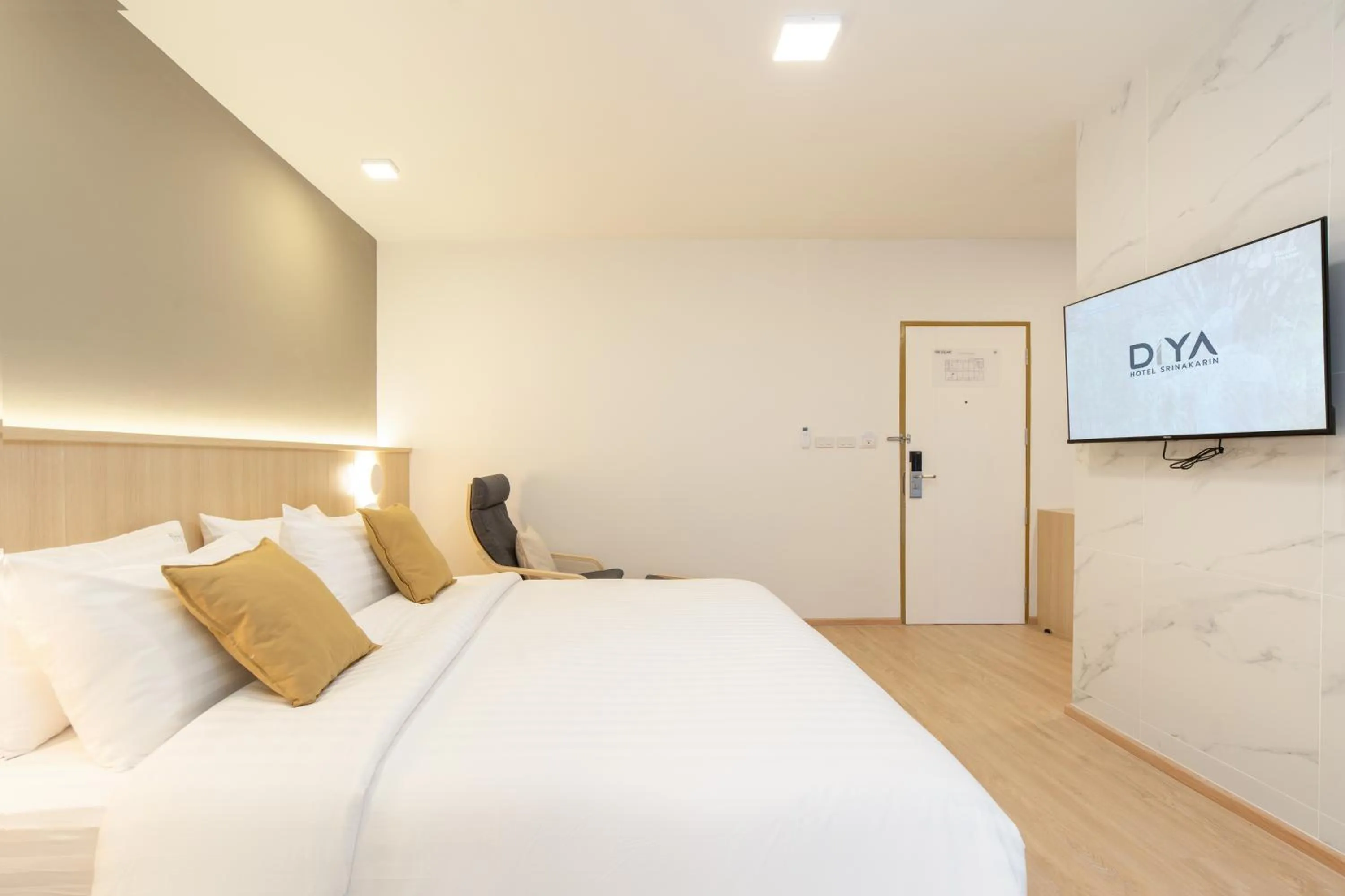 Bed in Diya Hotel Bangkok