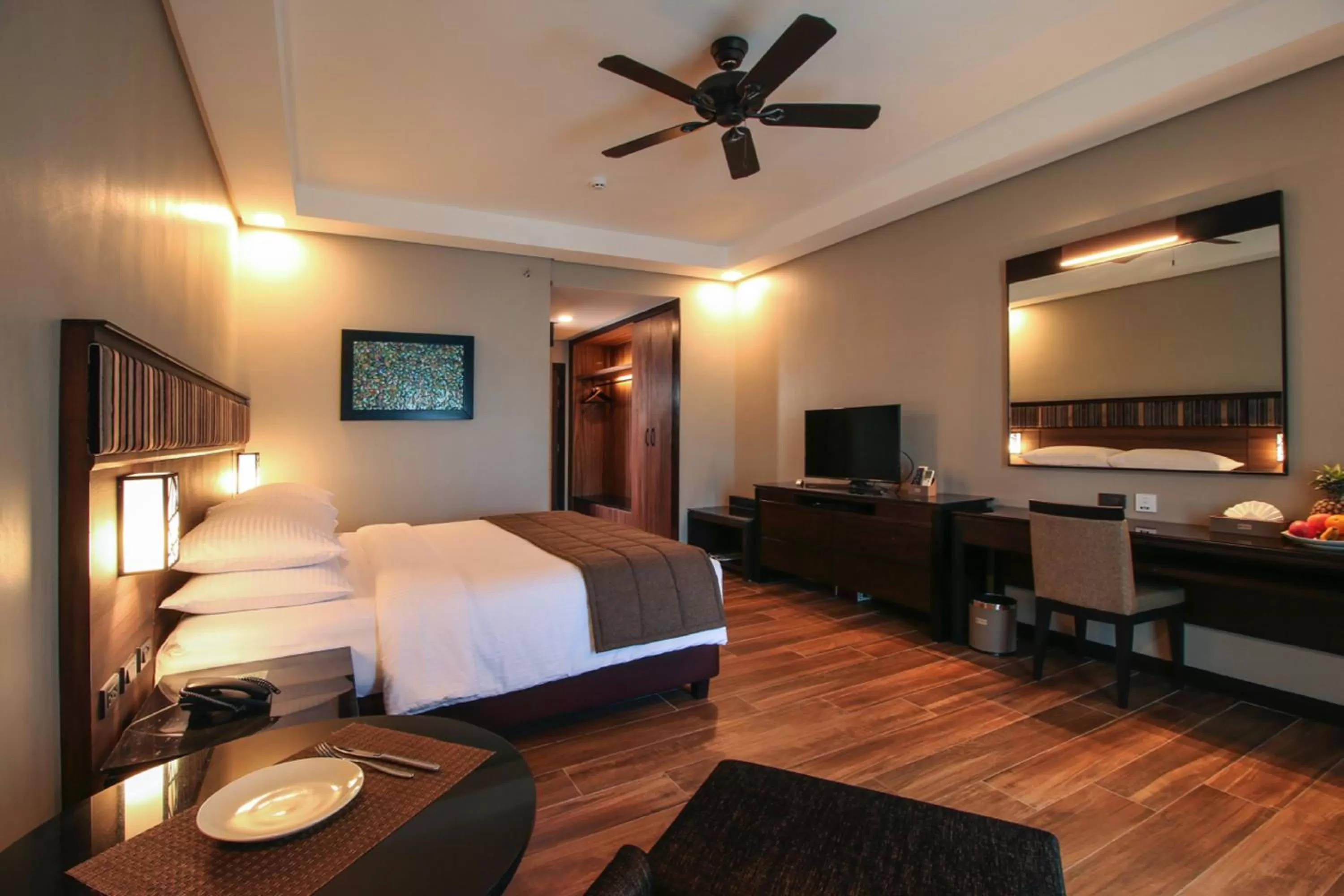 Bedroom, Bed in Two Seasons Coron Bayside Hotel