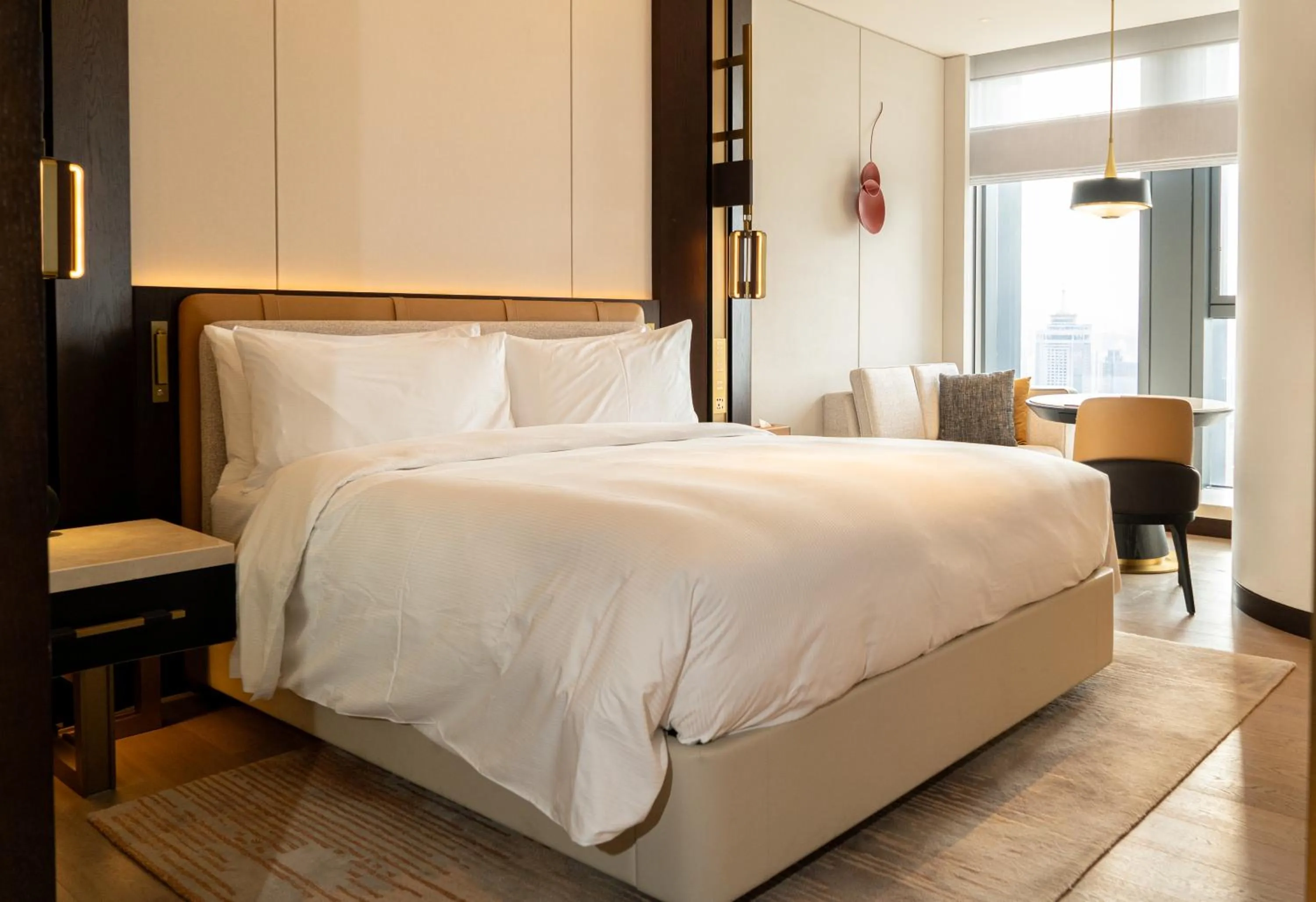 King Junior Suite in Hilton Lanzhou City Center