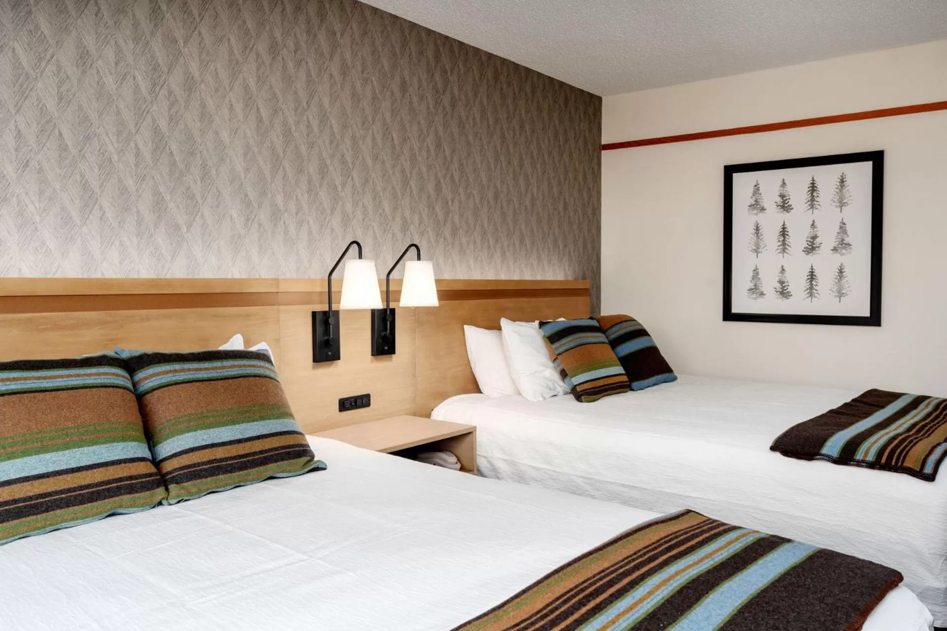 Bed in Caribou Highlands Lodge