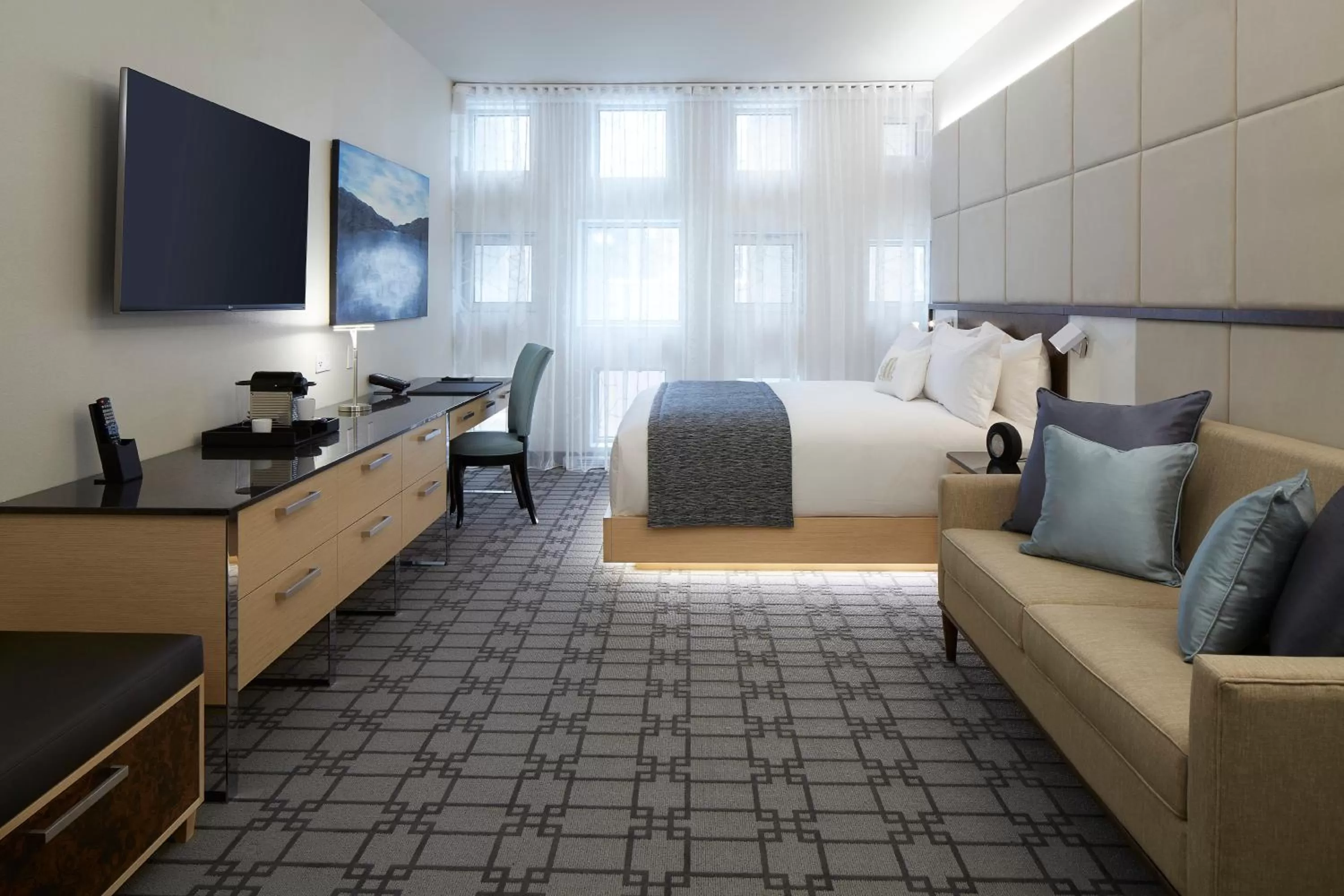 Luxury King Suite in Le Mount Stephen