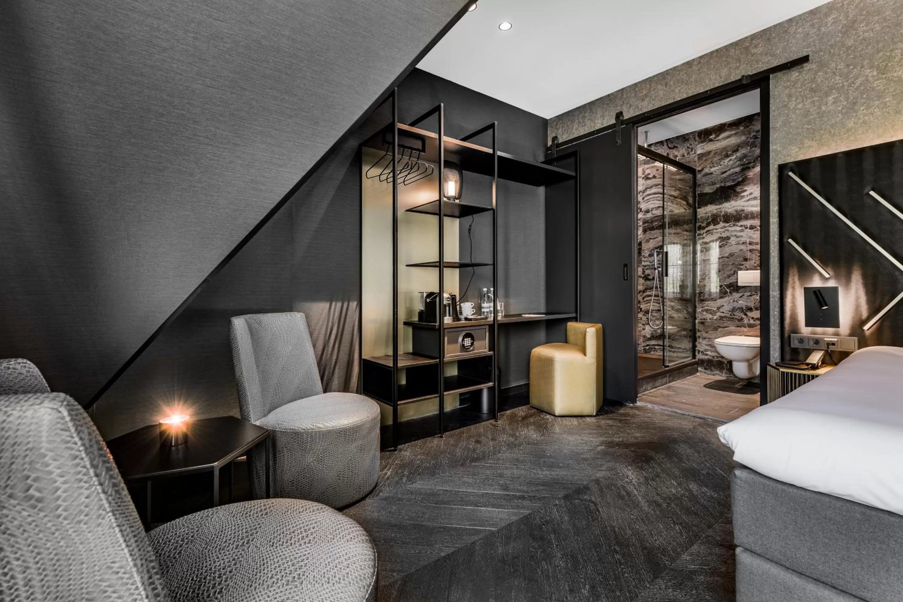 Photo of the whole room in Le Marin Hotel Rotterdam City - Handwritten Collection