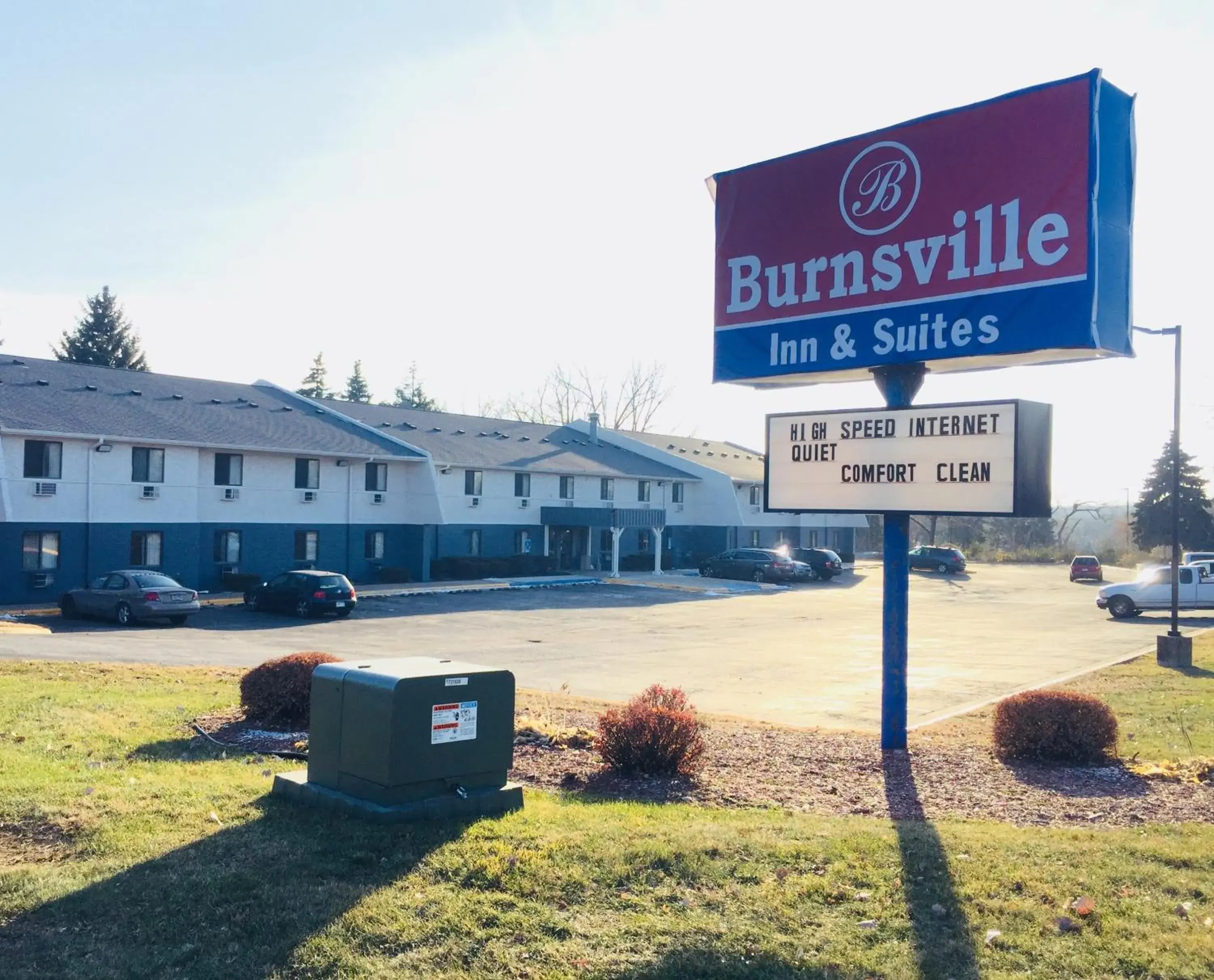 Burnsville Inn & Suites Burnsville Inn & Suites