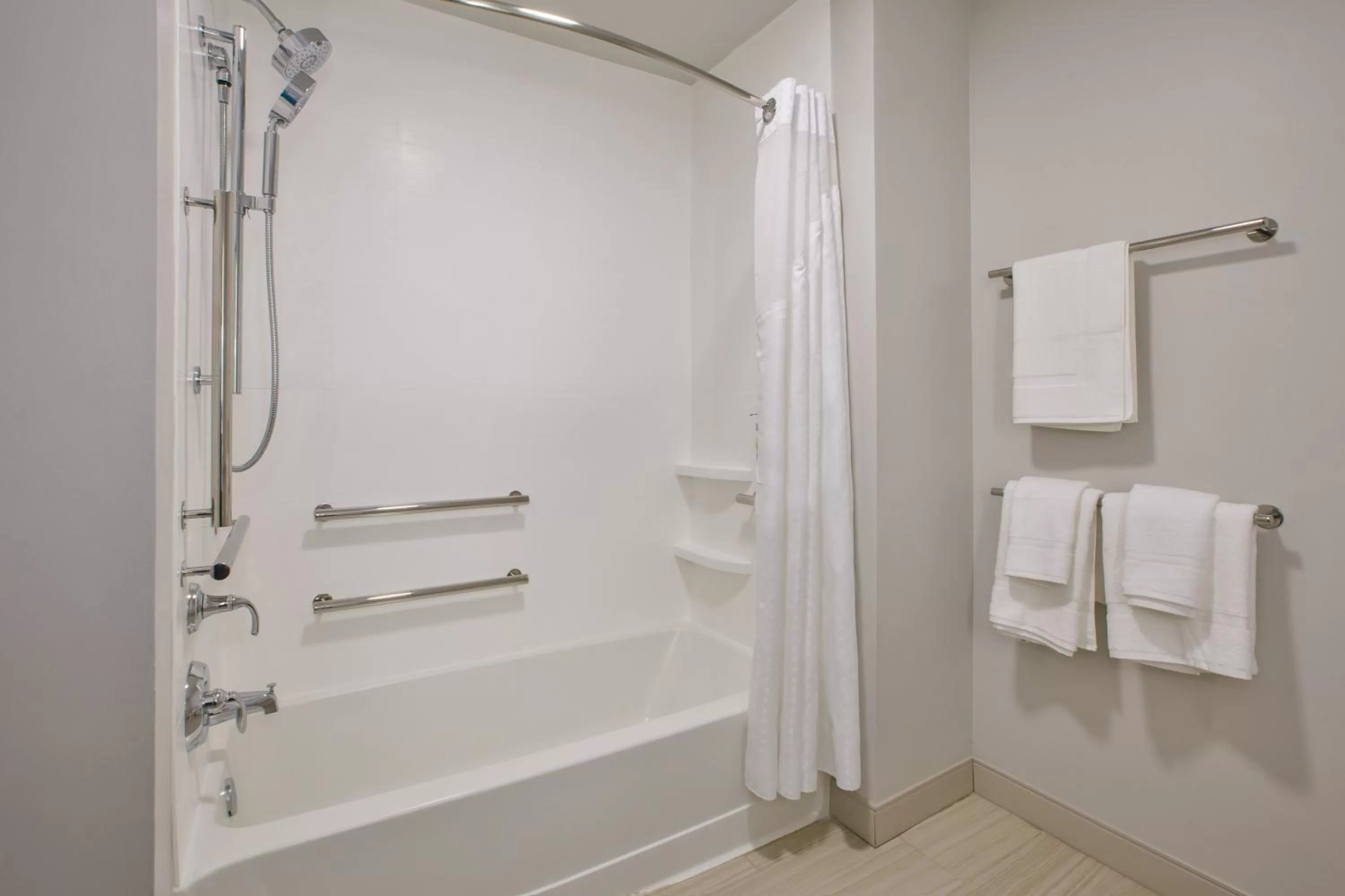 Bathroom in Holiday Inn Express & Suites Wooster by IHG