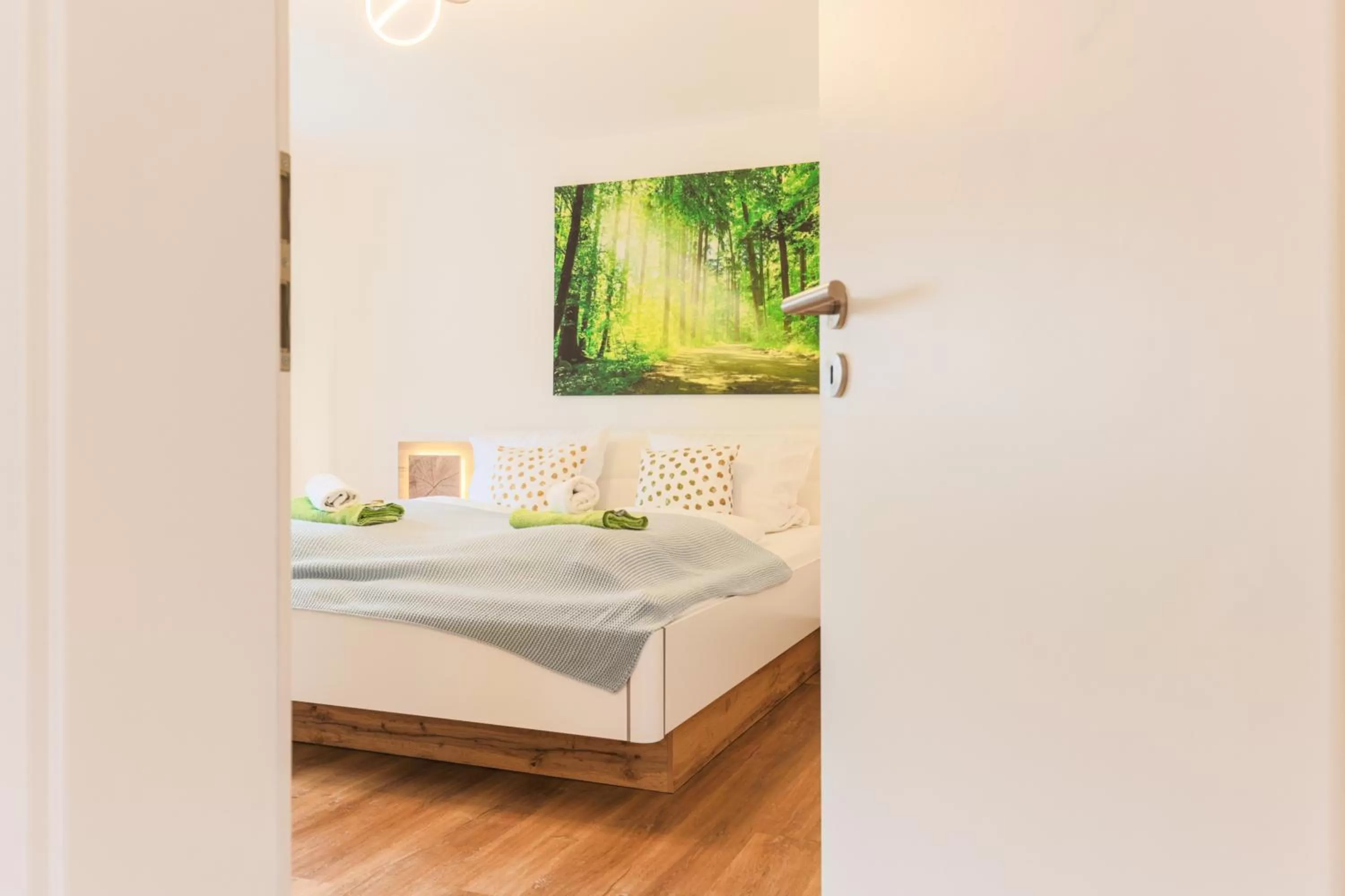 Bedroom, Bed in Arbio I Cozy Apartments Augsburg-Lechhausen