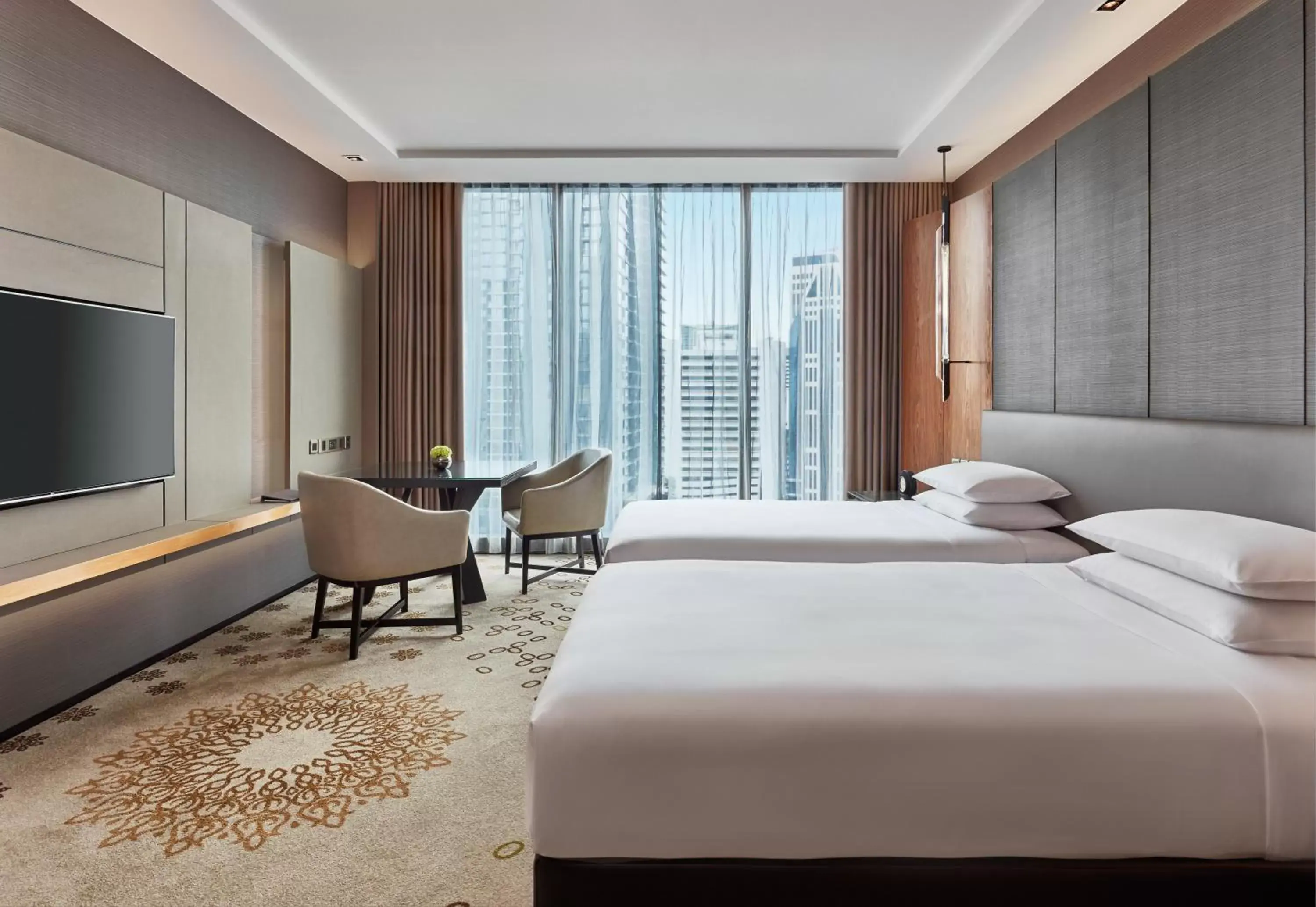 Twin Room with City View - Club Access in Hyatt Regency Bangkok Sukhumvit Twin Room with City View - Club Access in Hyatt Regency Bangkok Sukhumvit