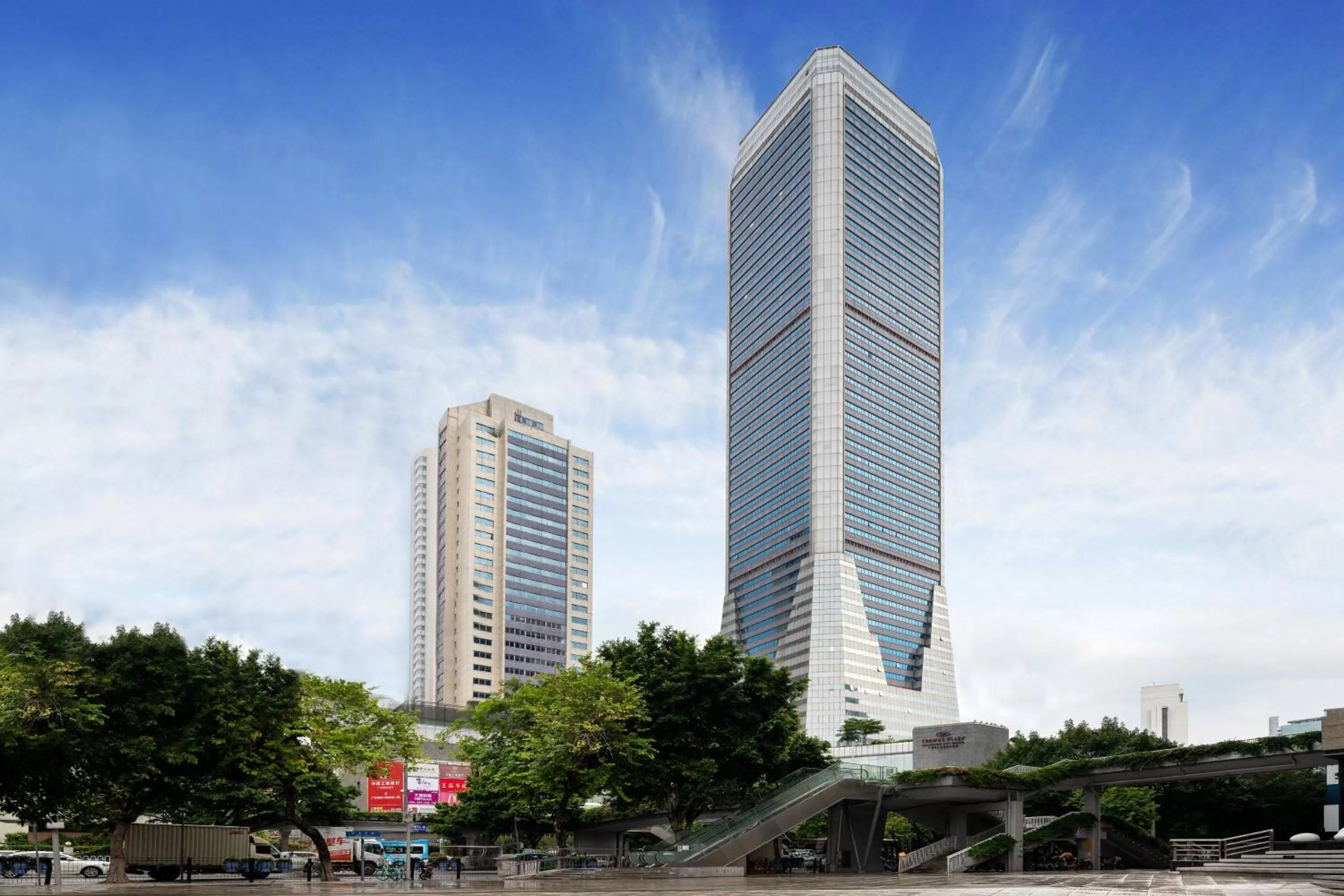 Property building in Crowne Plaza Guangzhou City Centre by IHG