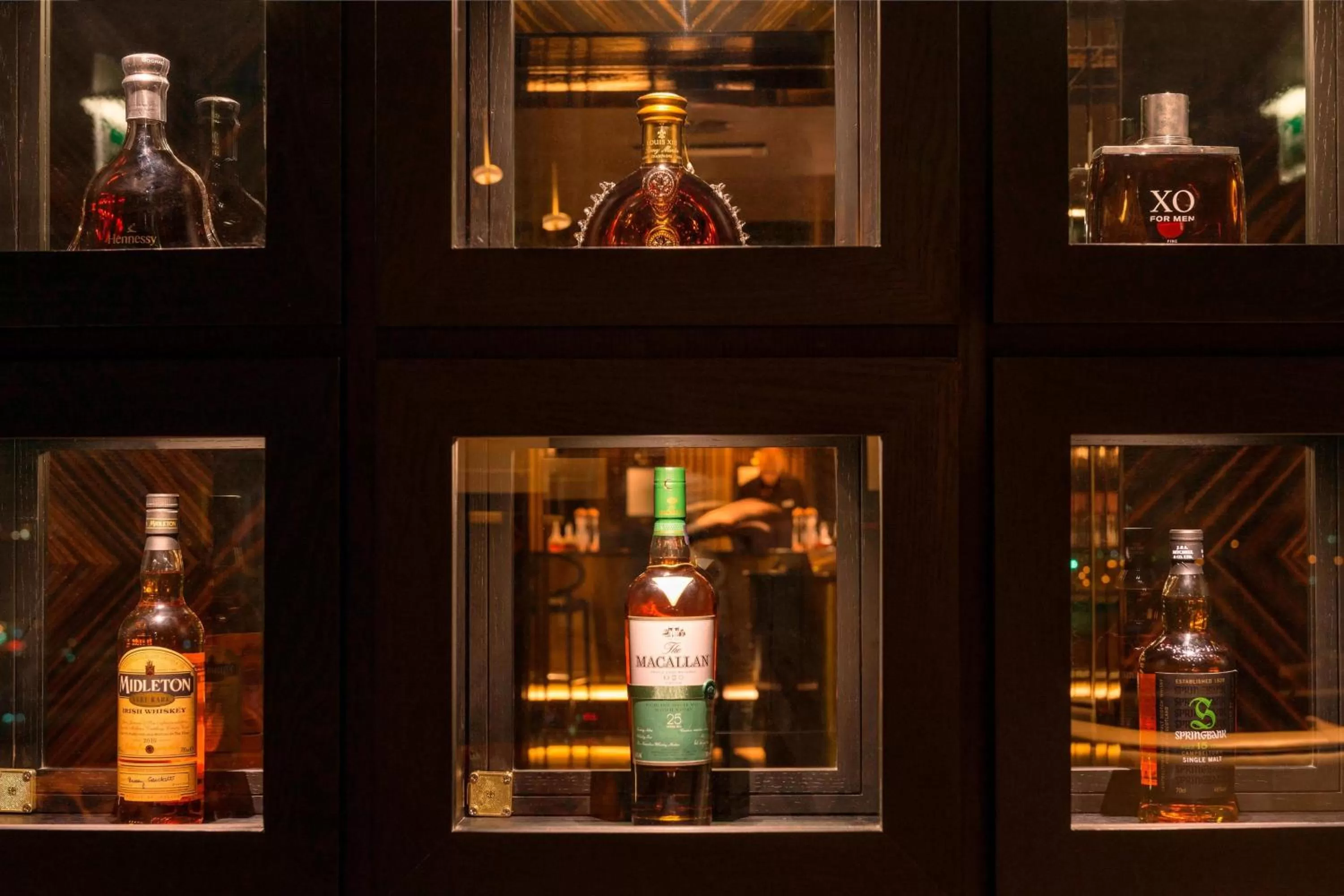 Restaurant/places to eat in Le Royal Meridien Abu Dhabi