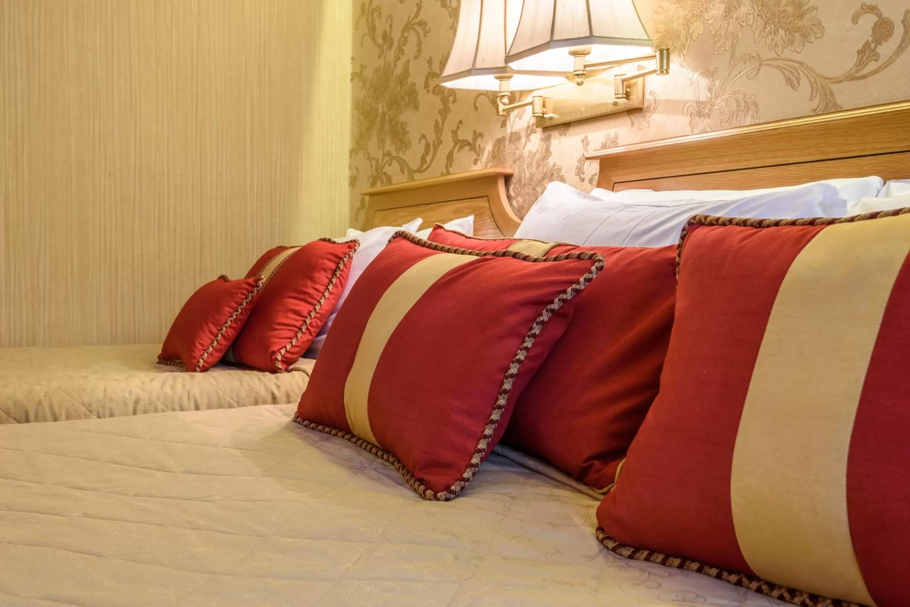 Decorative detail, Bed in The Montana Hotel