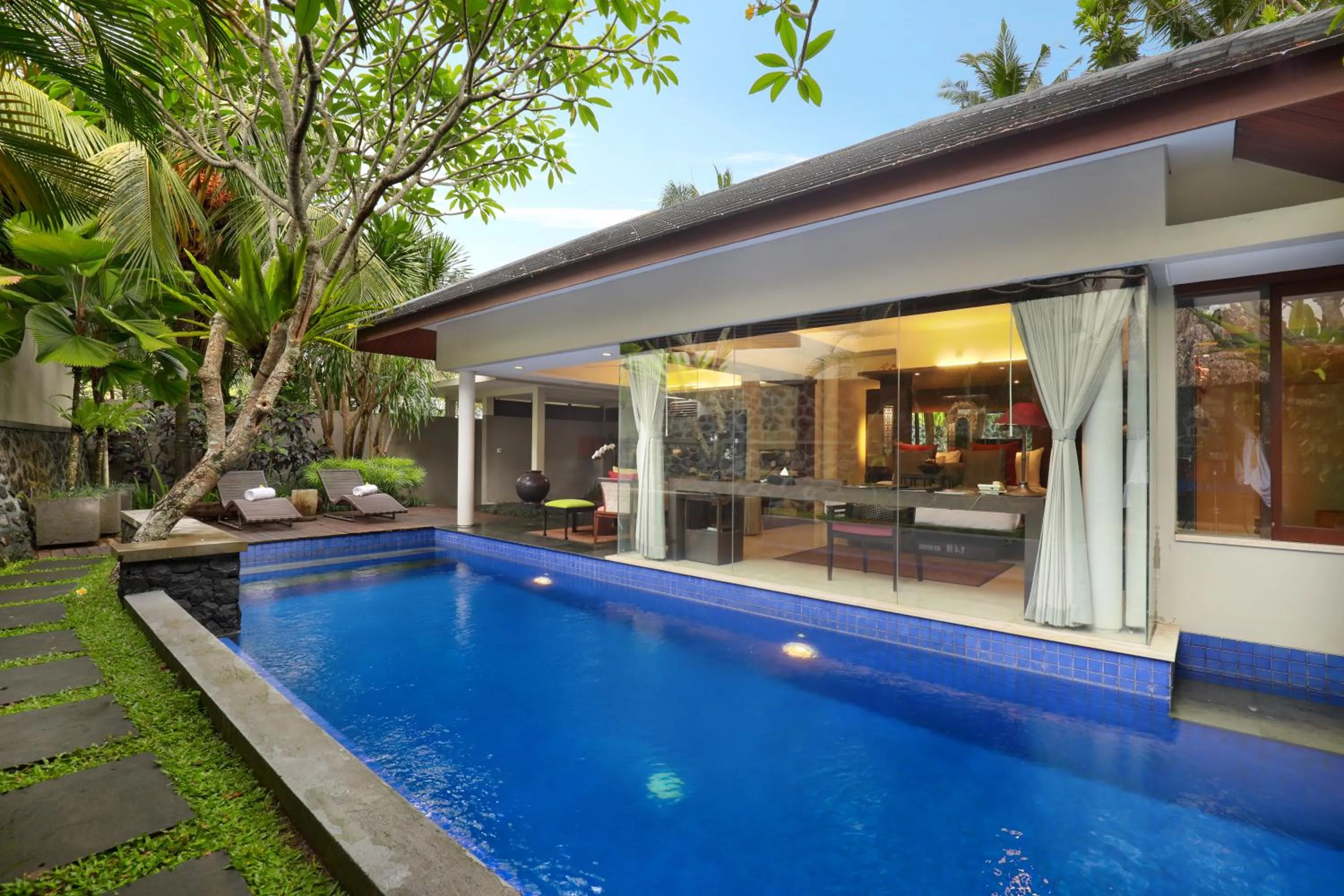 Swimming pool in Royal Kamuela Villas & Suites at Monkey Forest Ubud - Adult Only