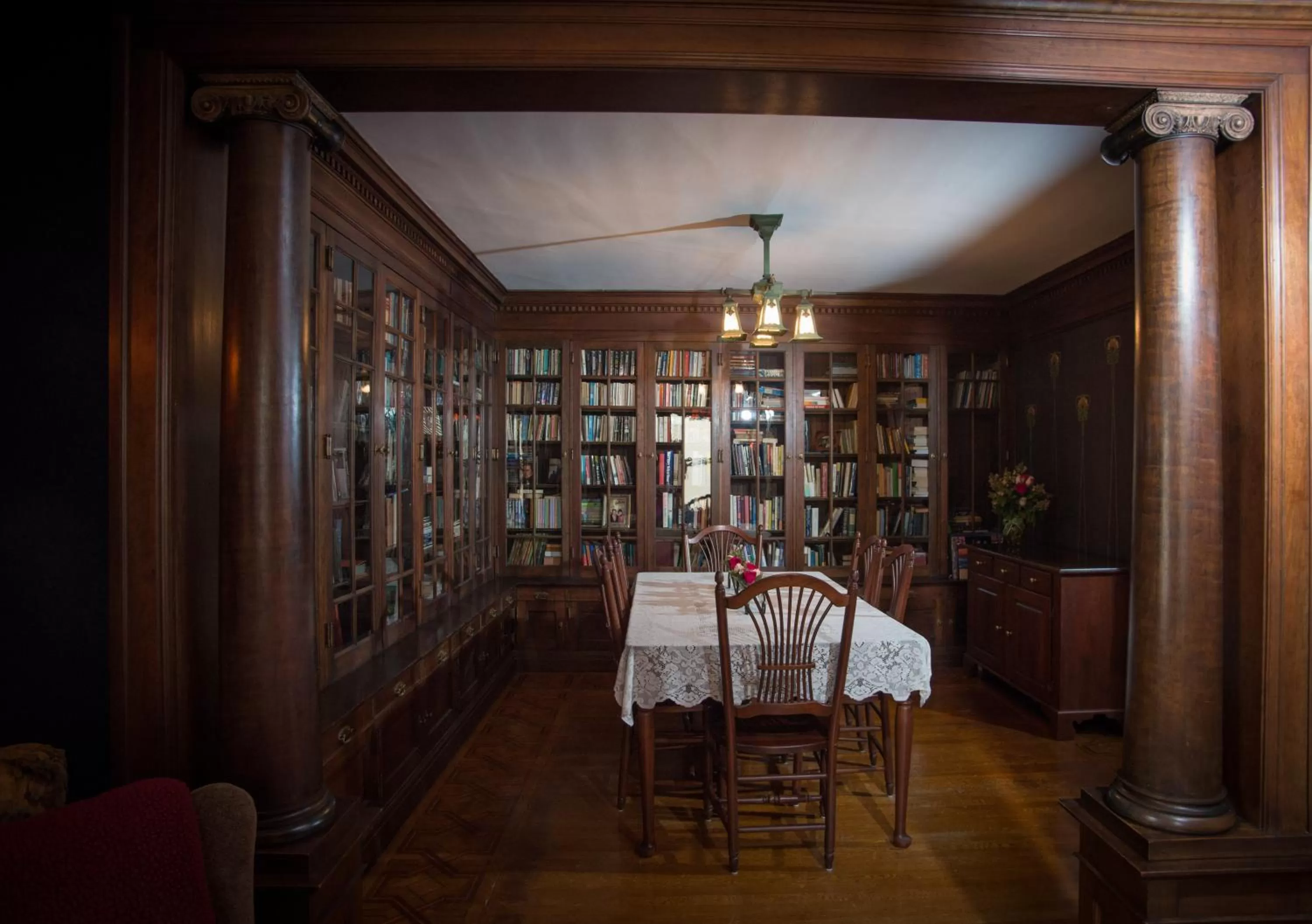 Library in Cartier Mansion