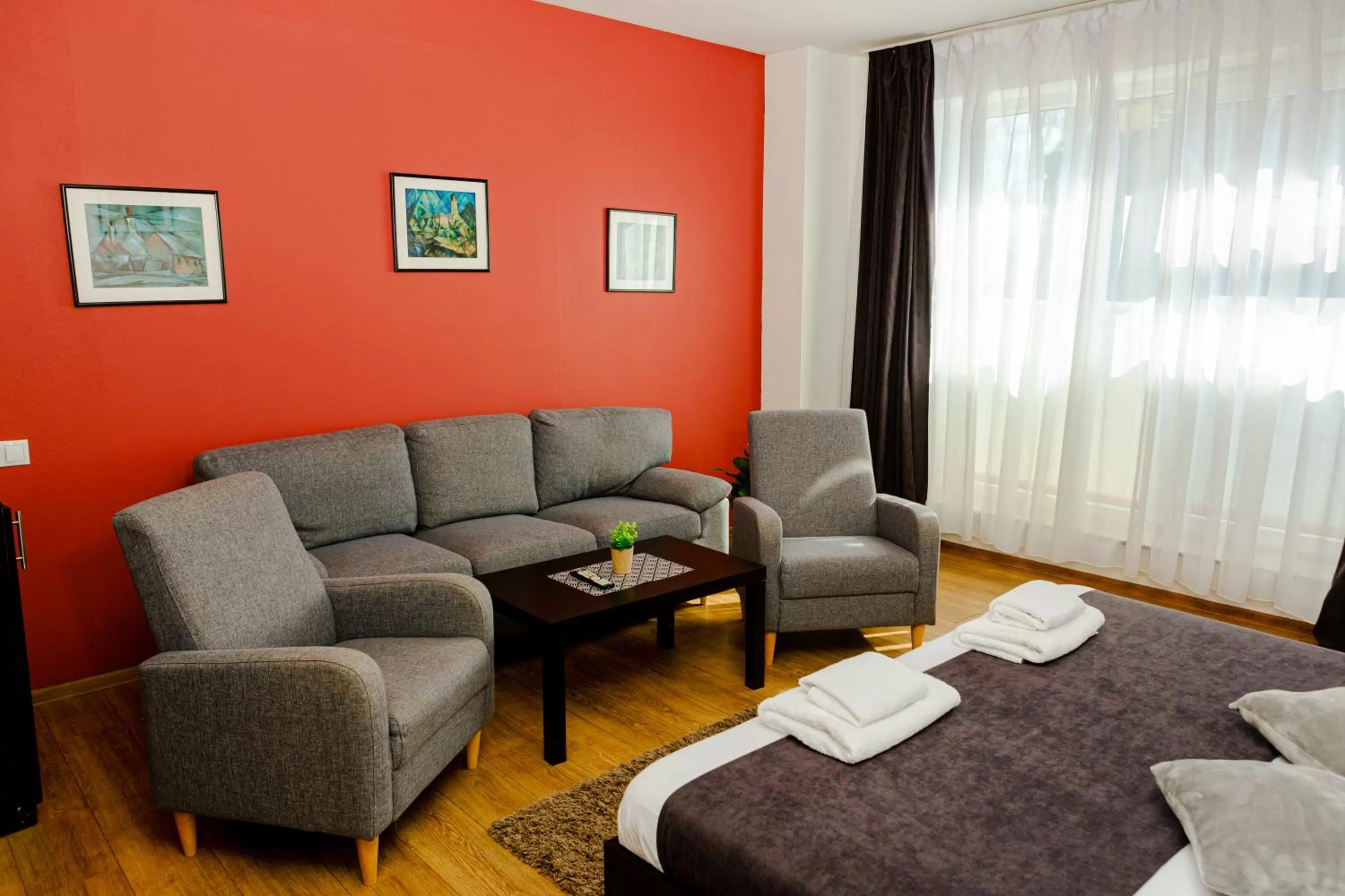 Bedroom, Seating Area in Pensiunea Pictorilor