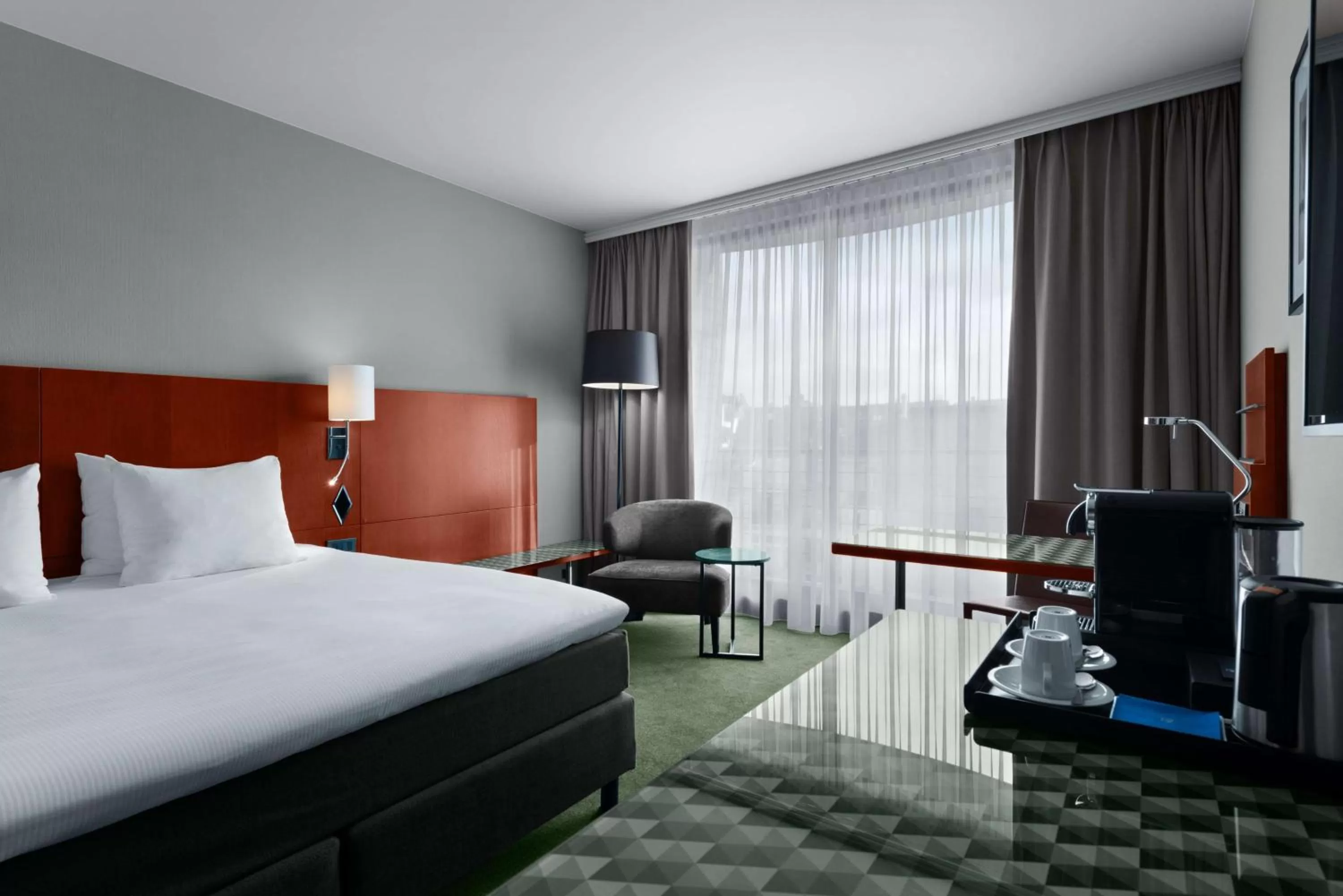 Photo of the whole room, Bed in NH Brussels EU Berlaymont