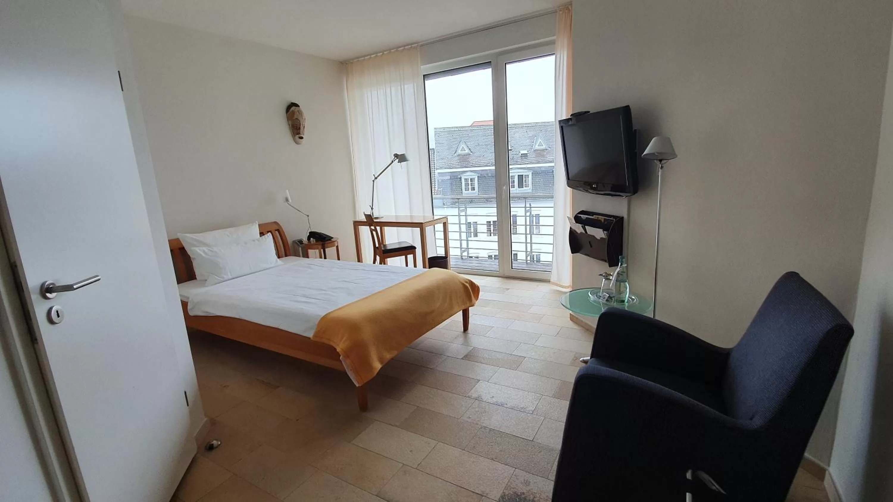 Photo of the whole room in Domaine Leidinger