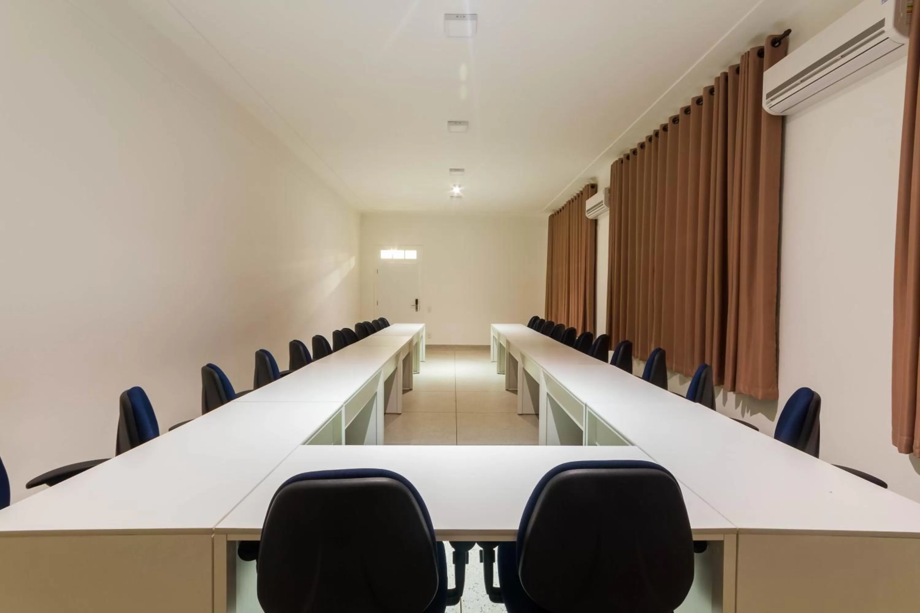 Business facilities in Pousada Sagrados Corações