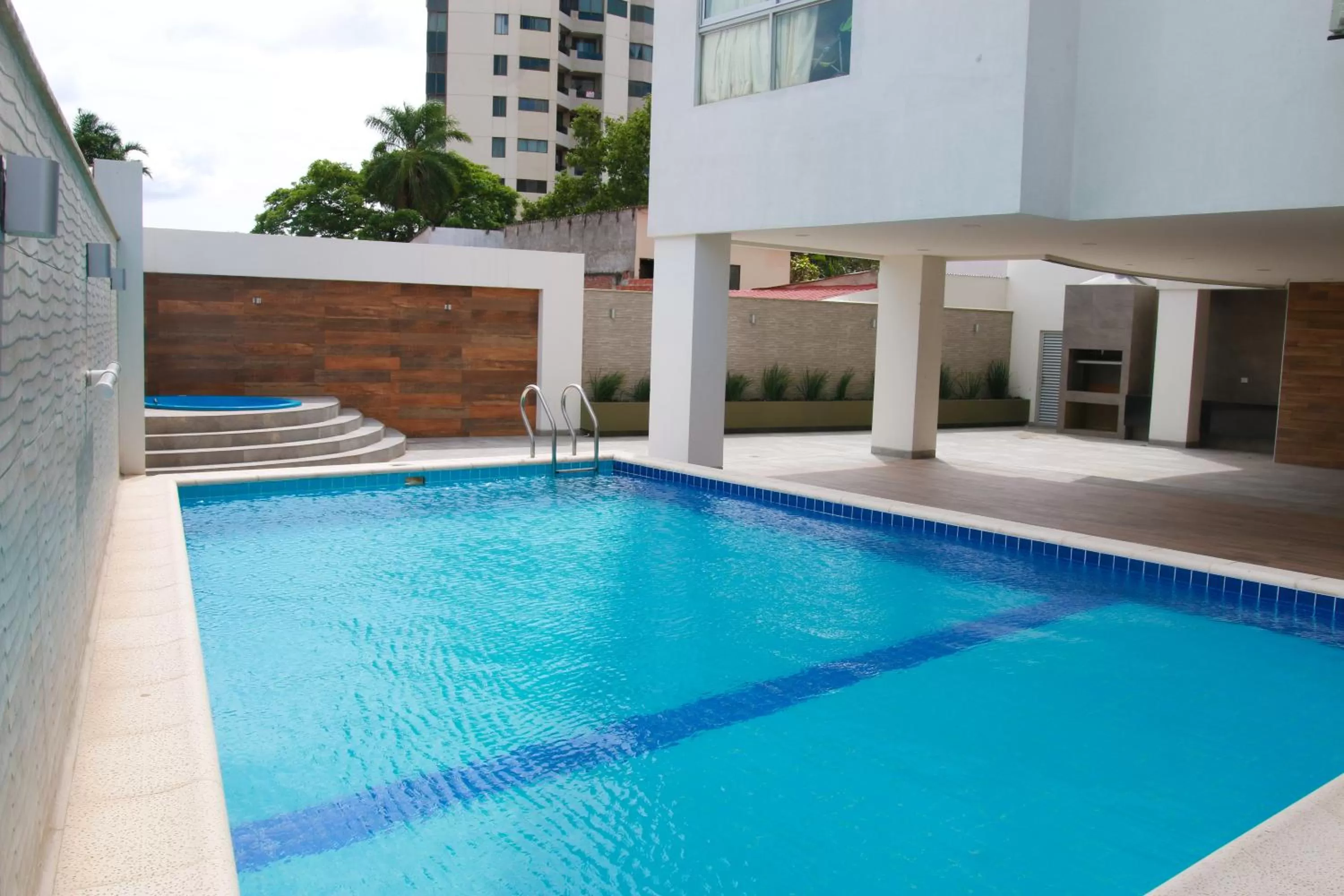Pool view in Urban Suites Apart Hotel