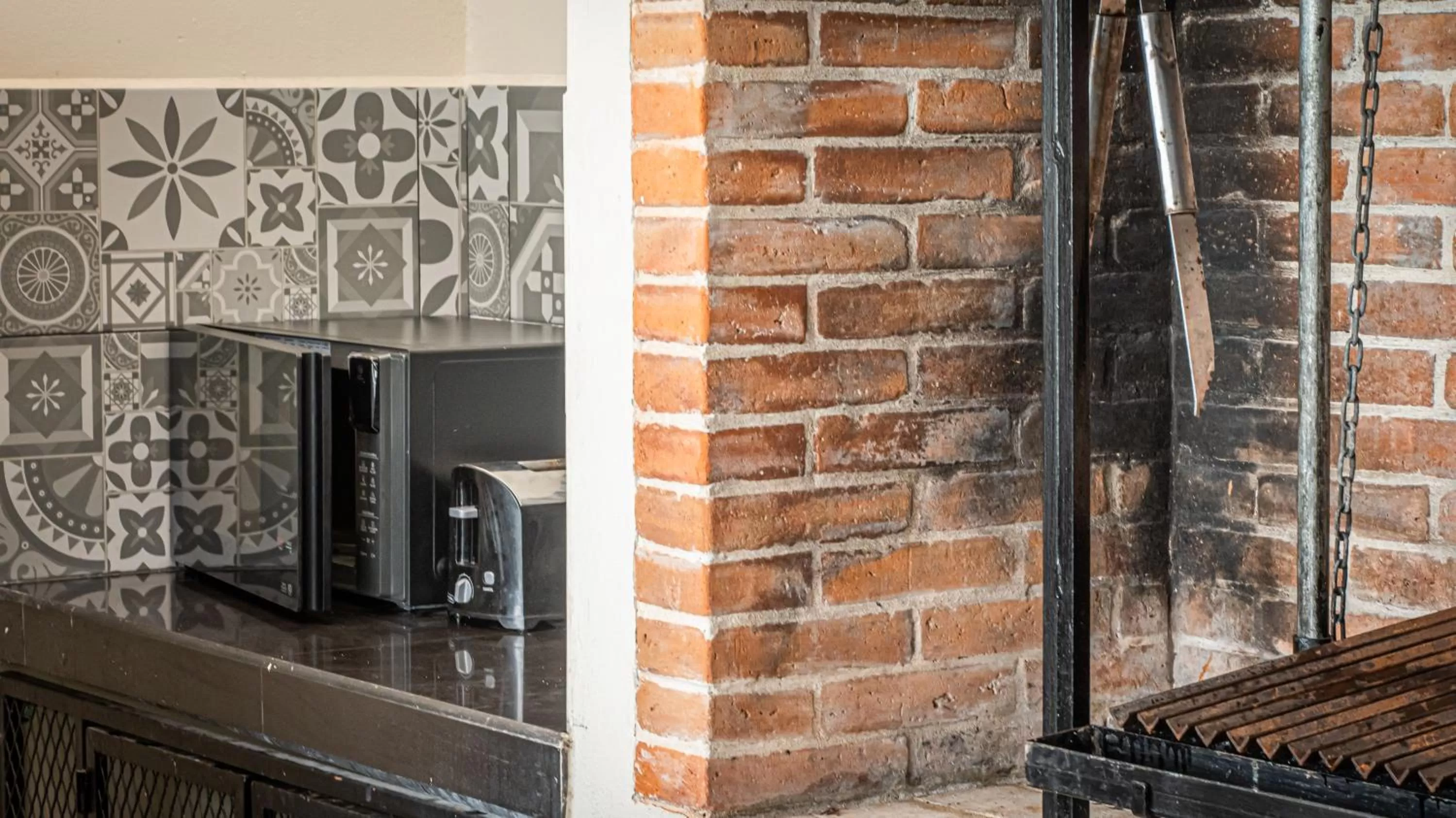 Communal kitchen in Moonshine Tulum Hotel & Hostel