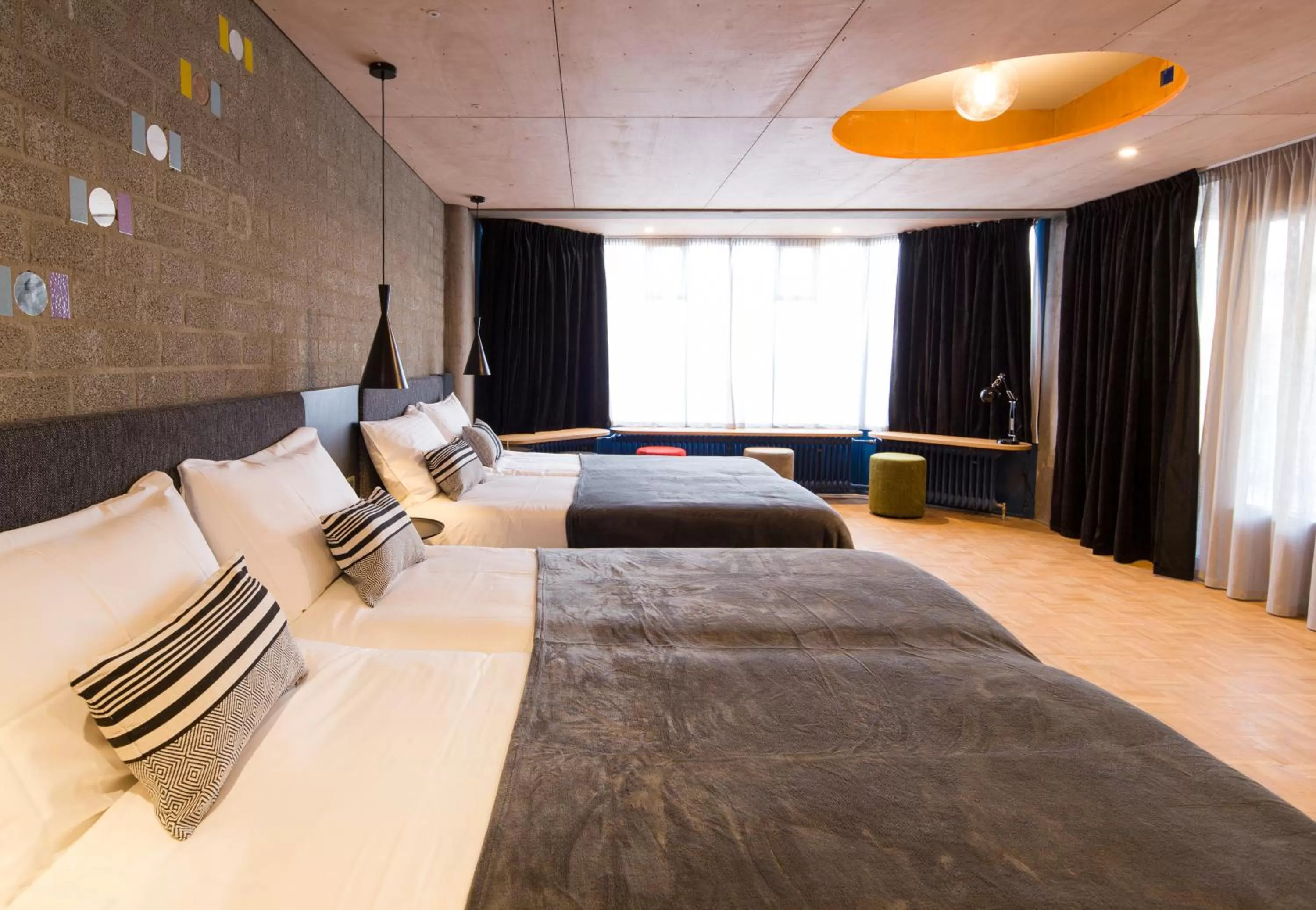 Bedroom, Bed in Quentin Zoo hotel