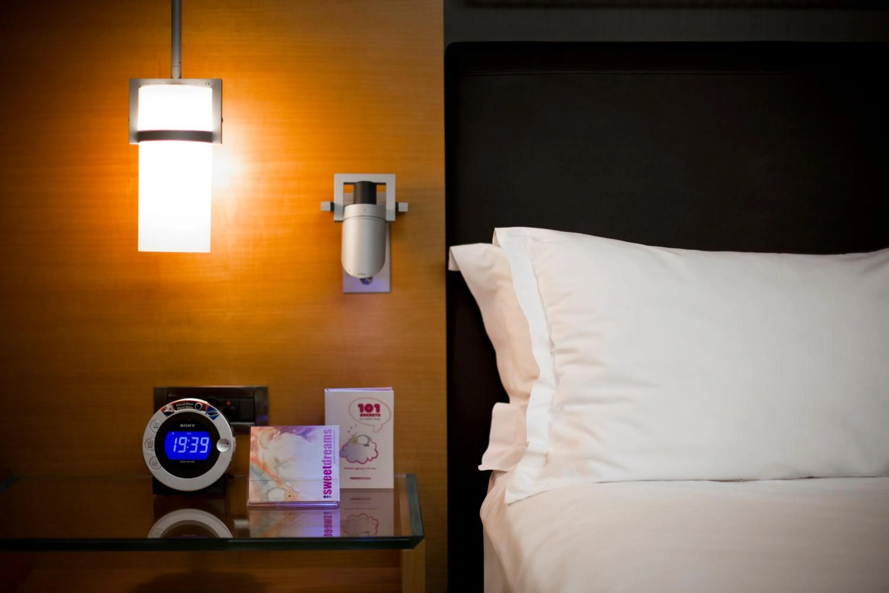 Bed in Point Hotel Barbaros