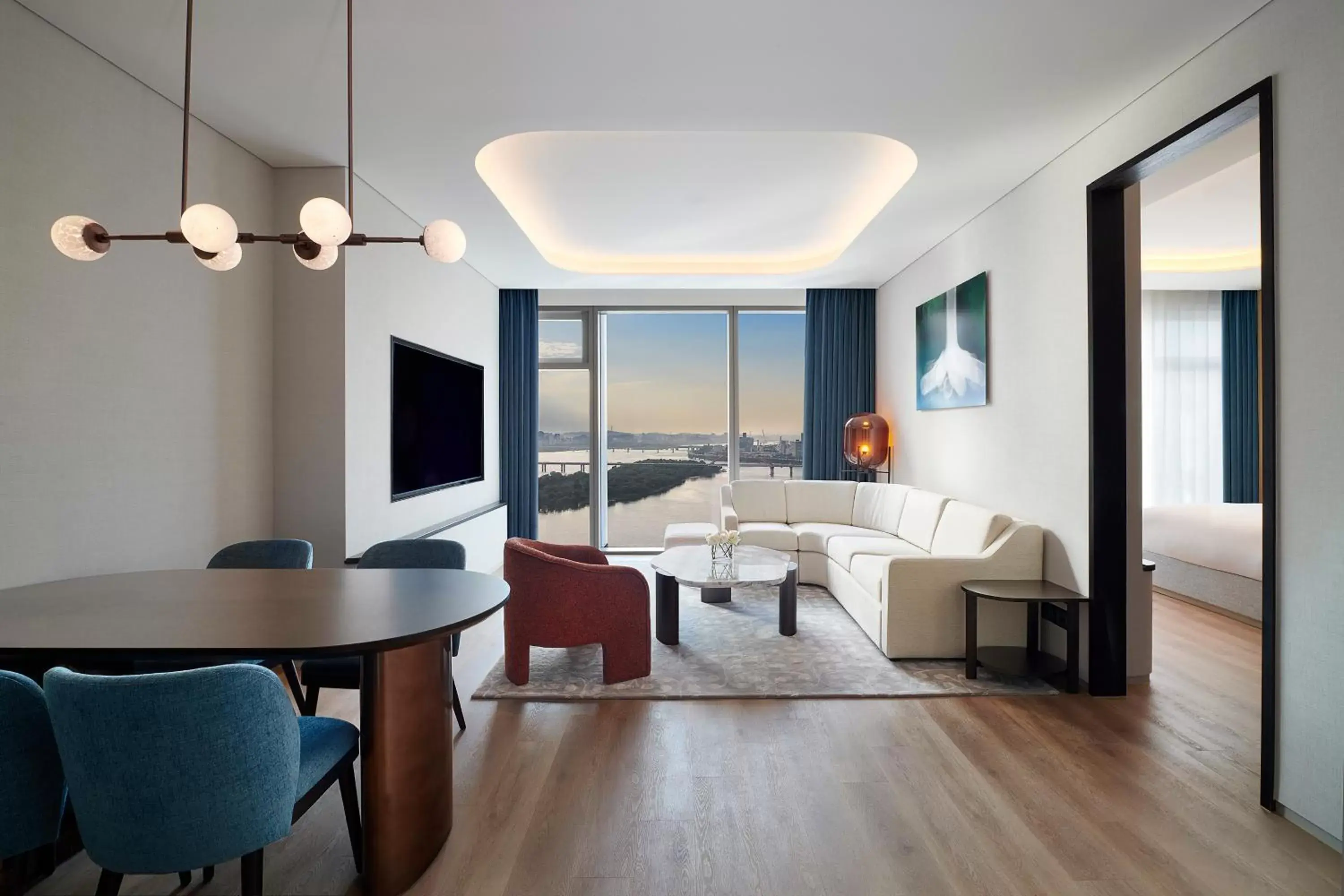 Premier River Suite with 1 King Bed, River View in Hotel Naru Seoul MGallery Ambassador Premier River Suite with 1 King Bed, River View in Hotel Naru Seoul MGallery Ambassador