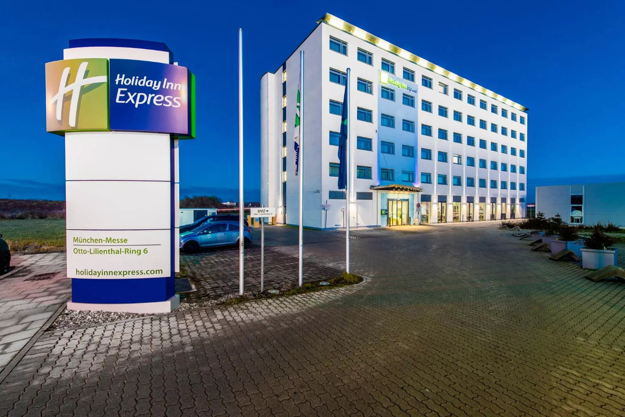Property building in Holiday Inn Express München Messe by IHG