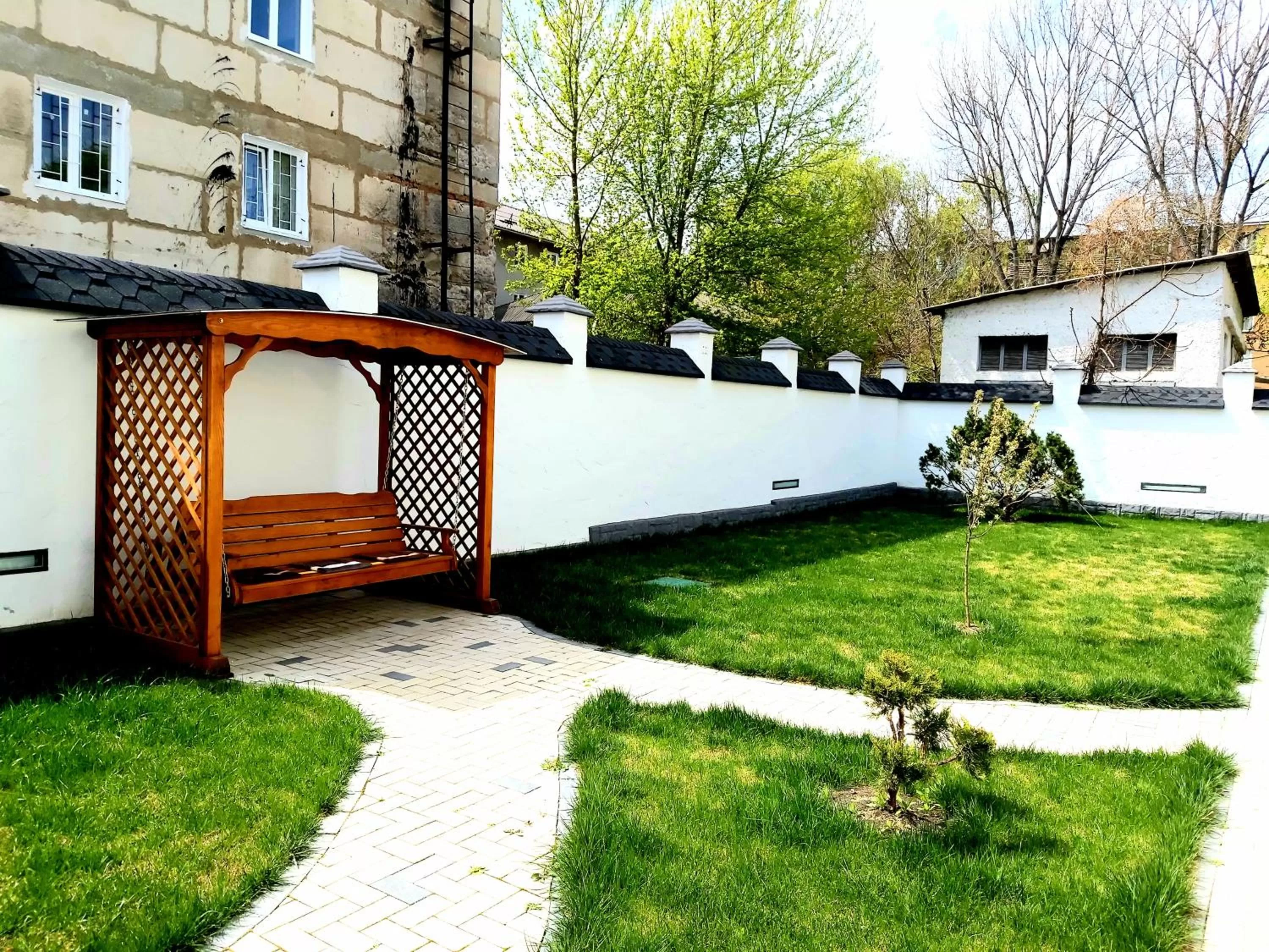 Property Building in White House