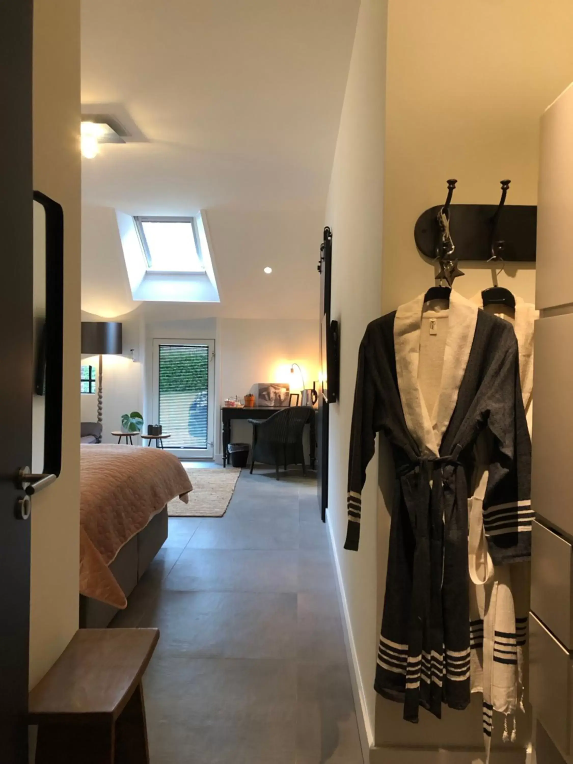 Double Room with Private Bathroom - single occupancy in B&B Otterstee Double Room with Private Bathroom - single occupancy in B&B Otterstee